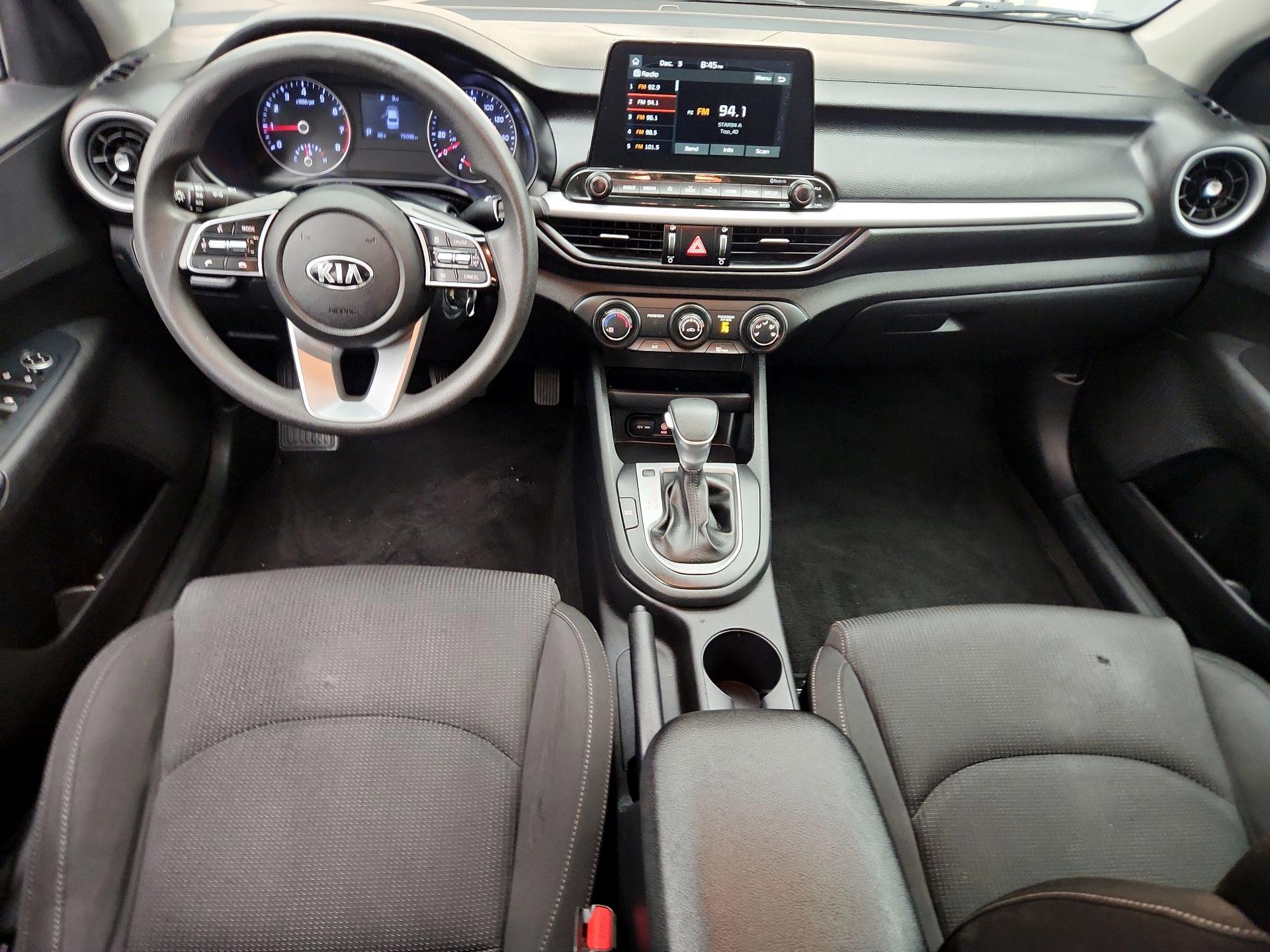 Thumbnail: 2021 Kia Forte - 9