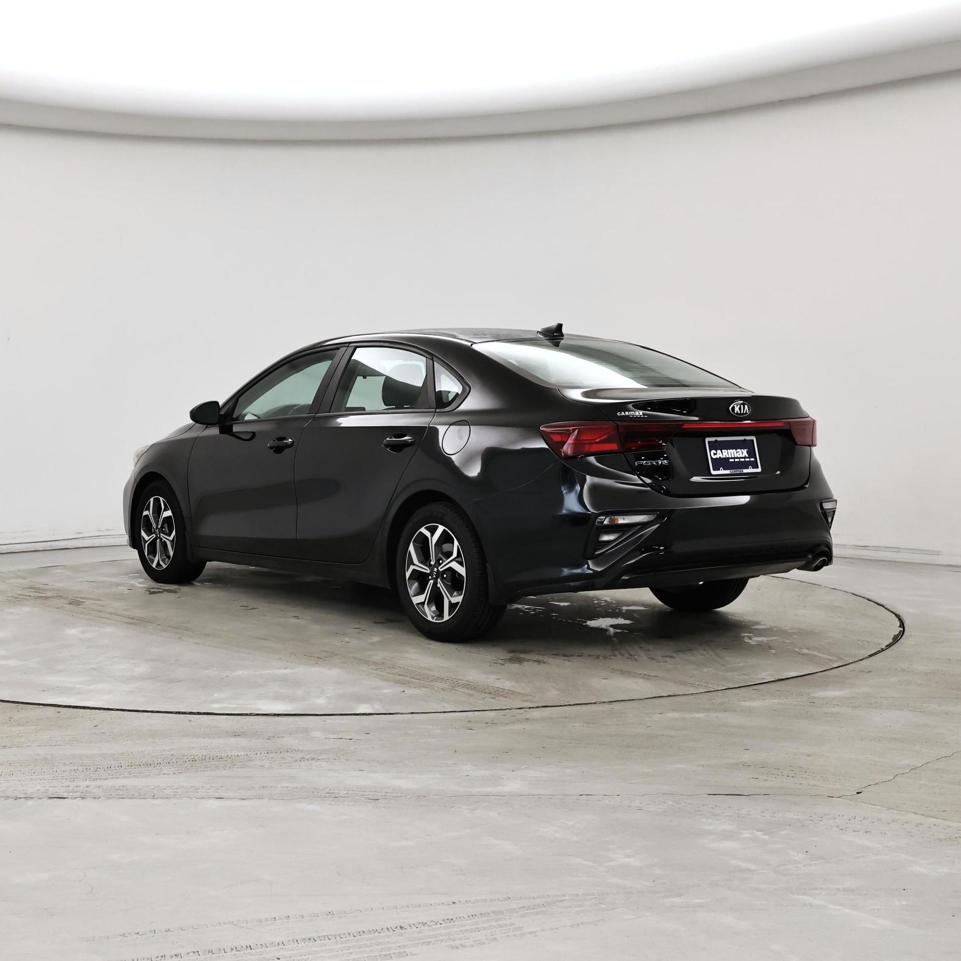 Thumbnail: 2021 Kia Forte - 2
