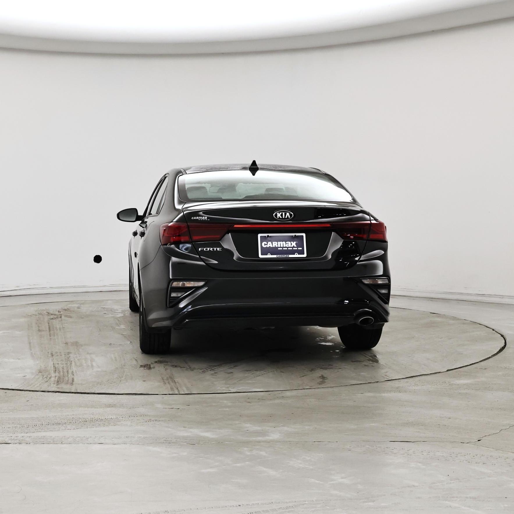 Thumbnail: 2021 Kia Forte - 6