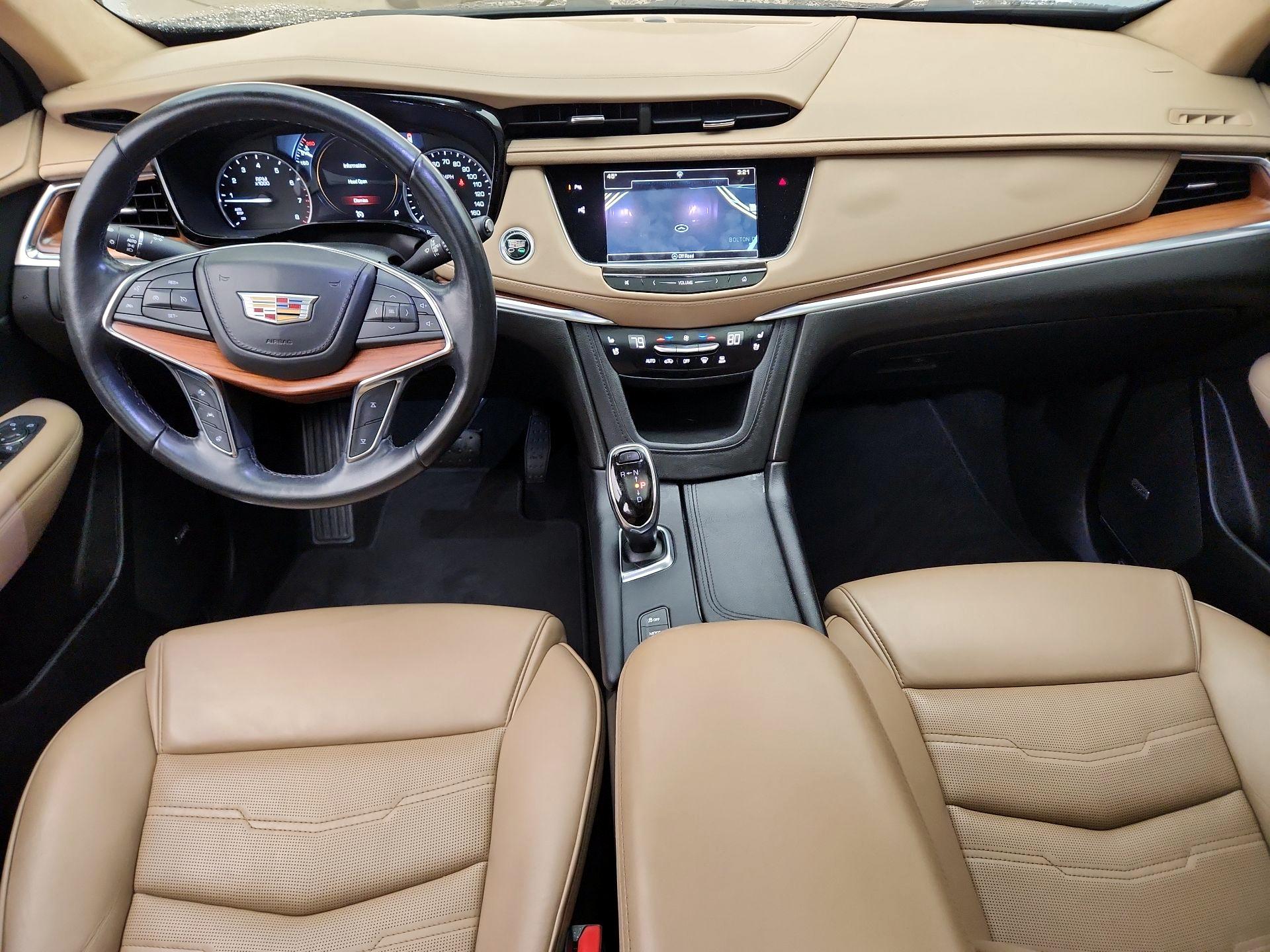Thumbnail: 2019 Cadillac XT5 - 9