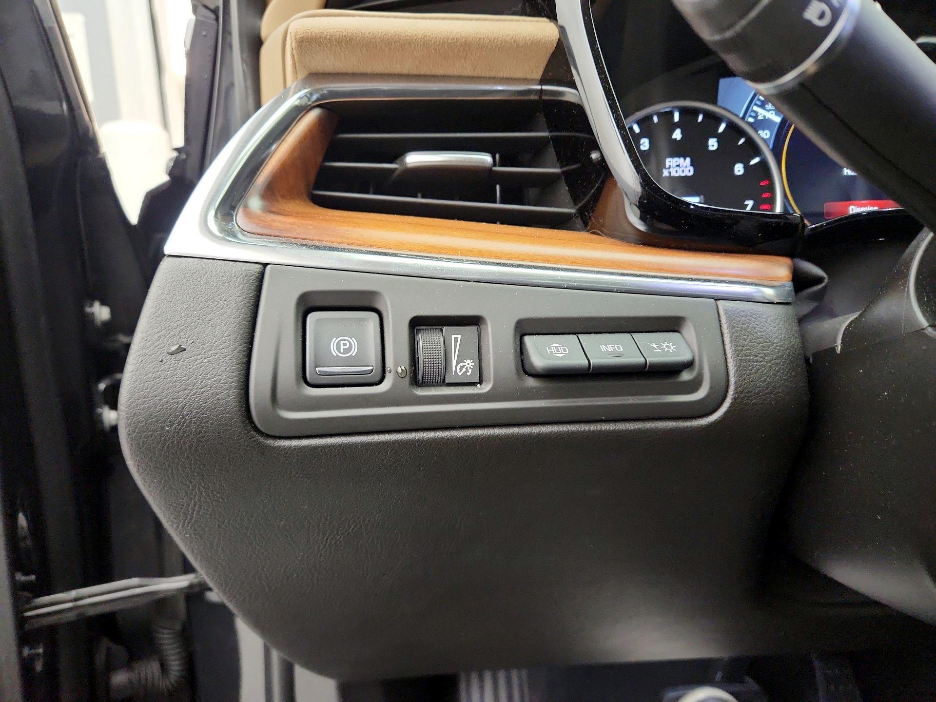 Thumbnail: 2019 Cadillac XT5 - 13