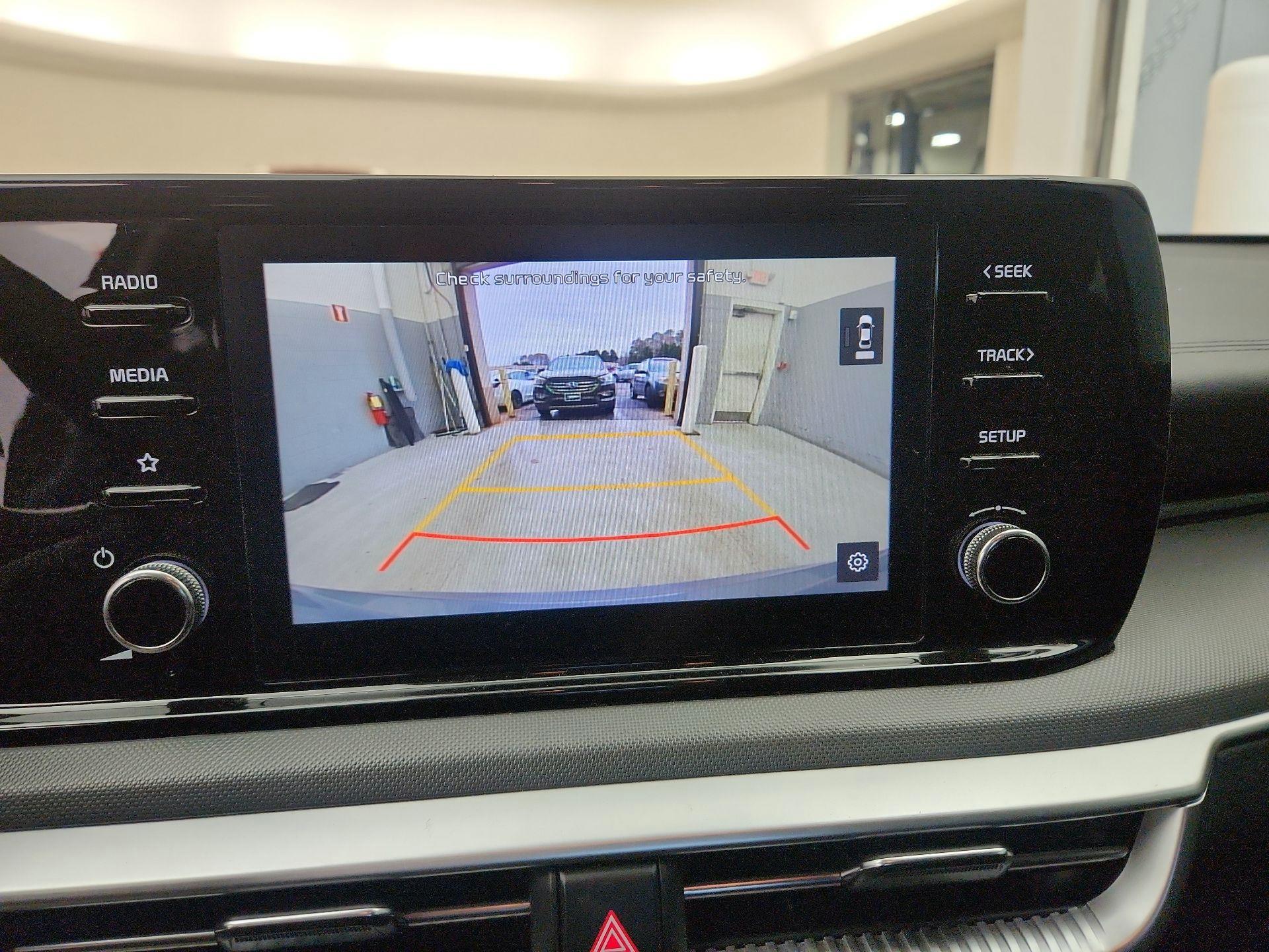 Thumbnail: 2021 Kia K5 - 14