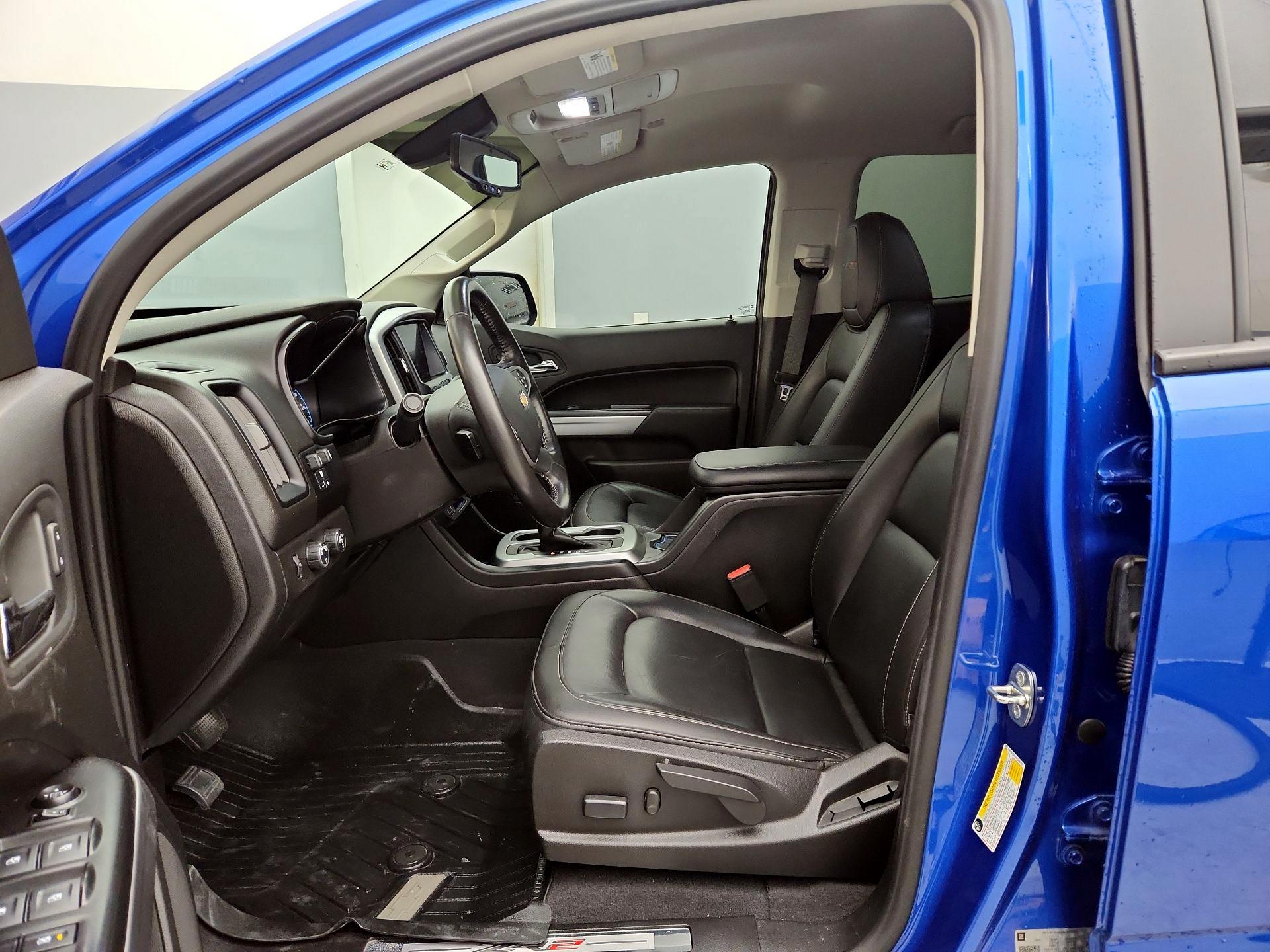 Thumbnail: 2019 Chevrolet Colorado - 11