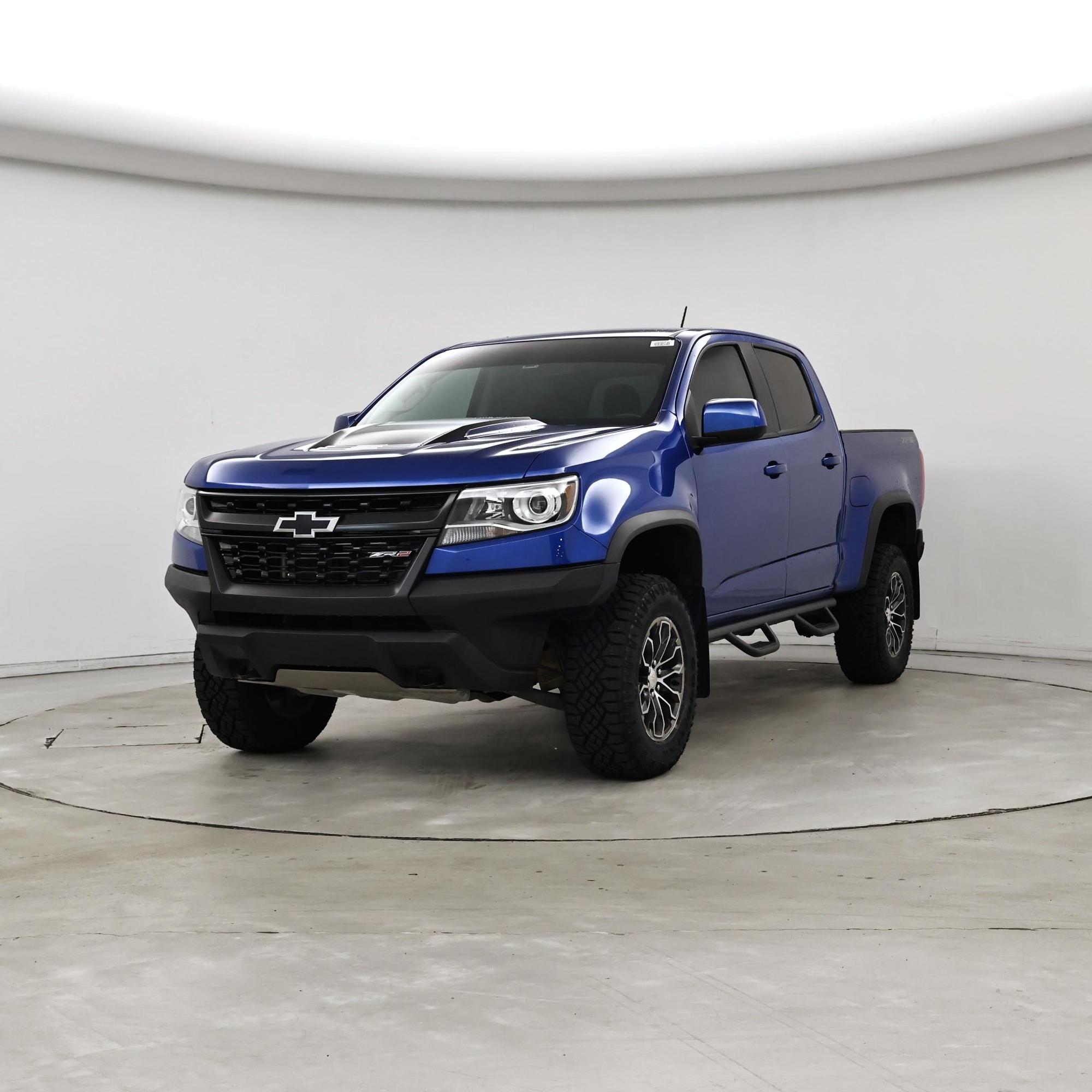 Thumbnail: 2019 Chevrolet Colorado - 4