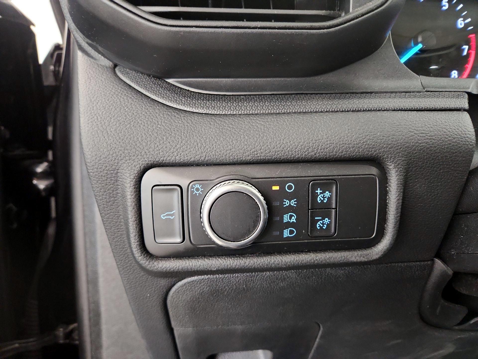 Thumbnail: 2020 Ford Explorer - 13