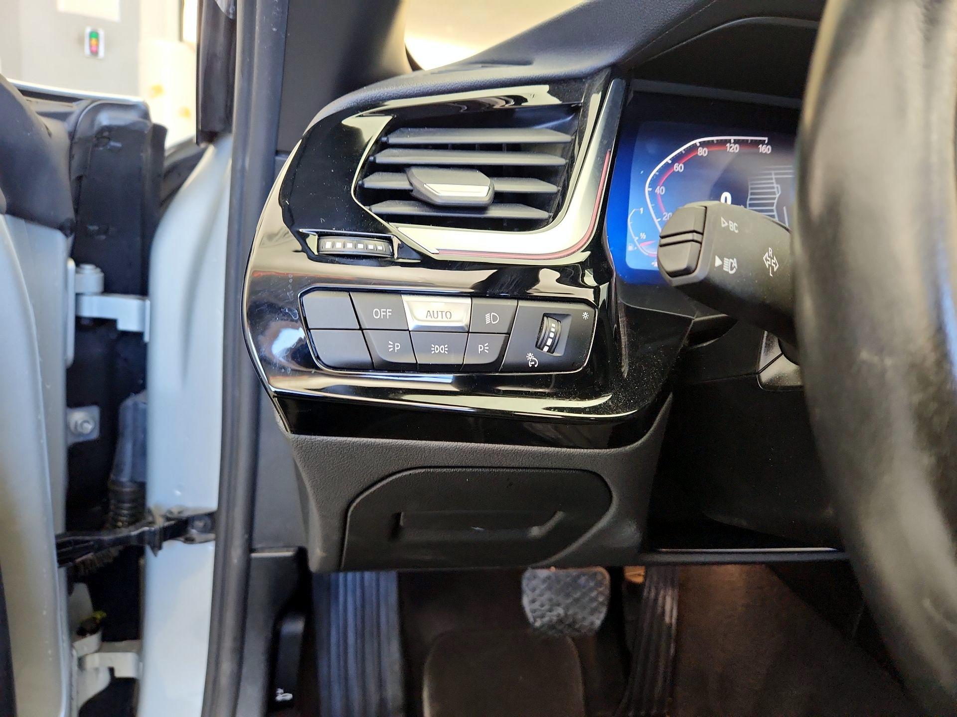 Thumbnail: 2021 BMW Z4 - 13