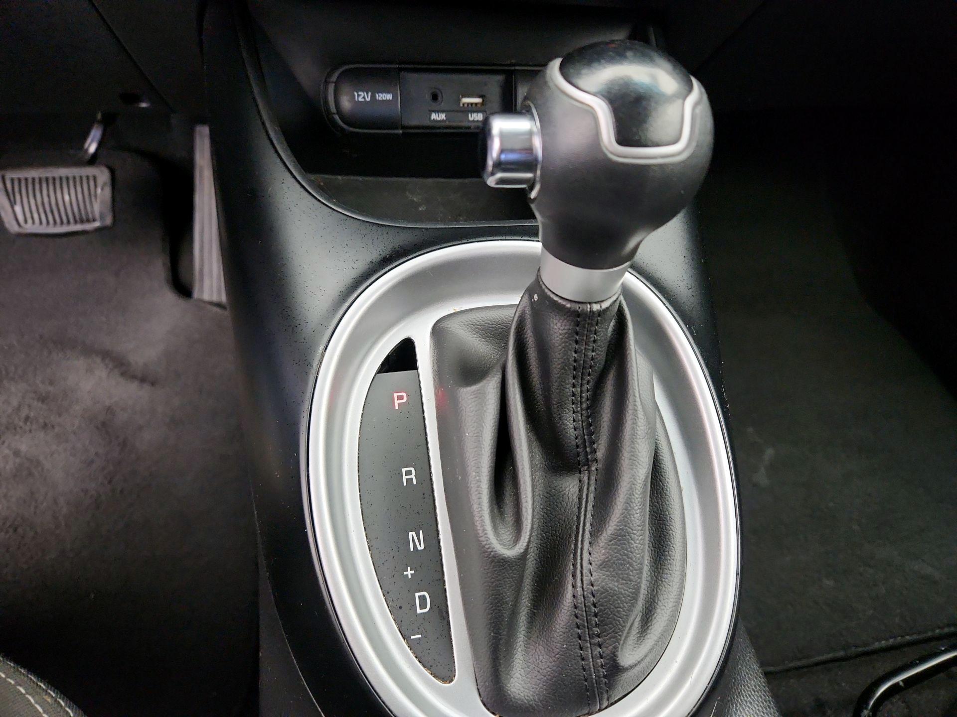 Thumbnail: 2019 Kia Soul - 17