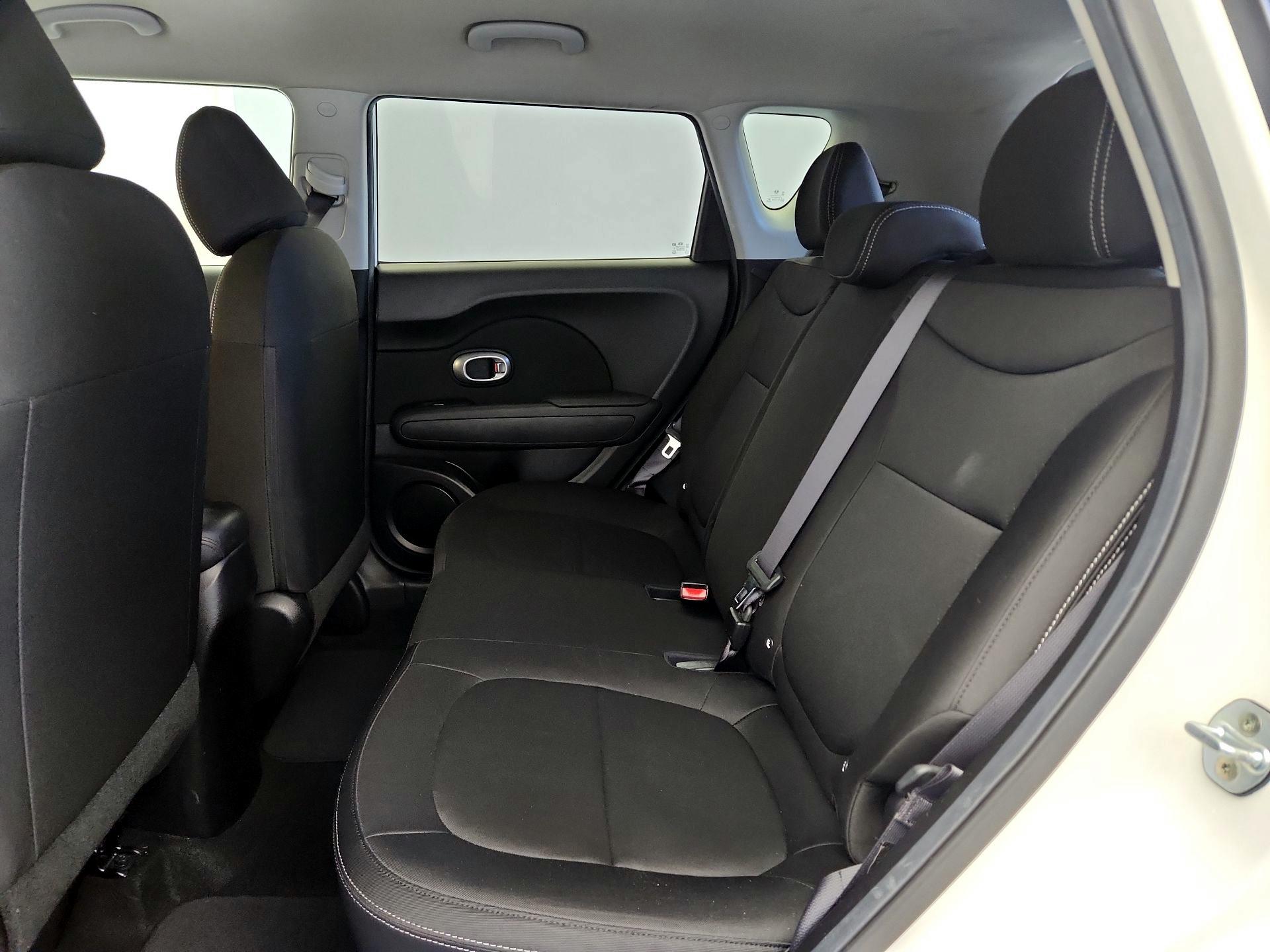 Thumbnail: 2019 Kia Soul - 19