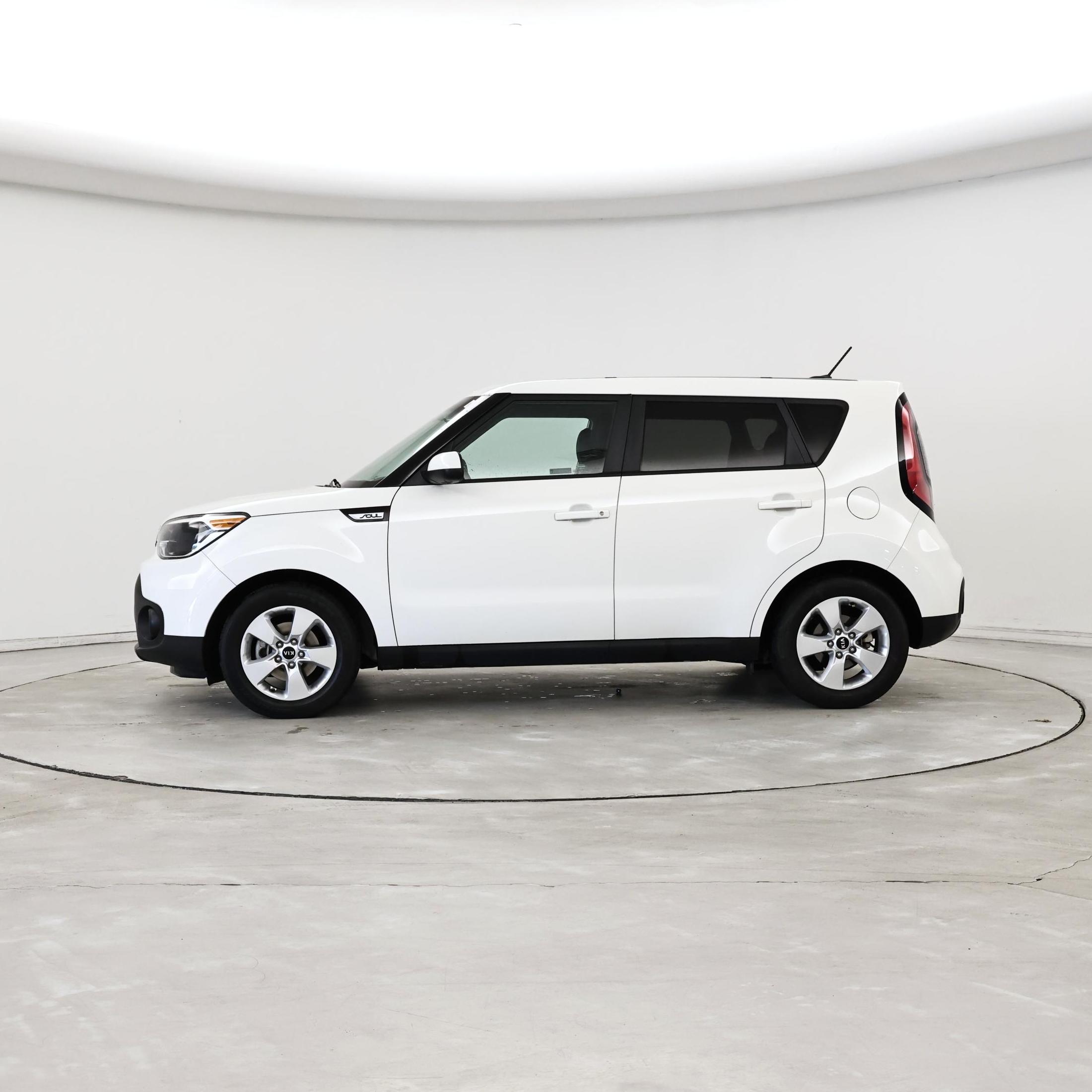 Thumbnail: 2019 Kia Soul - 3