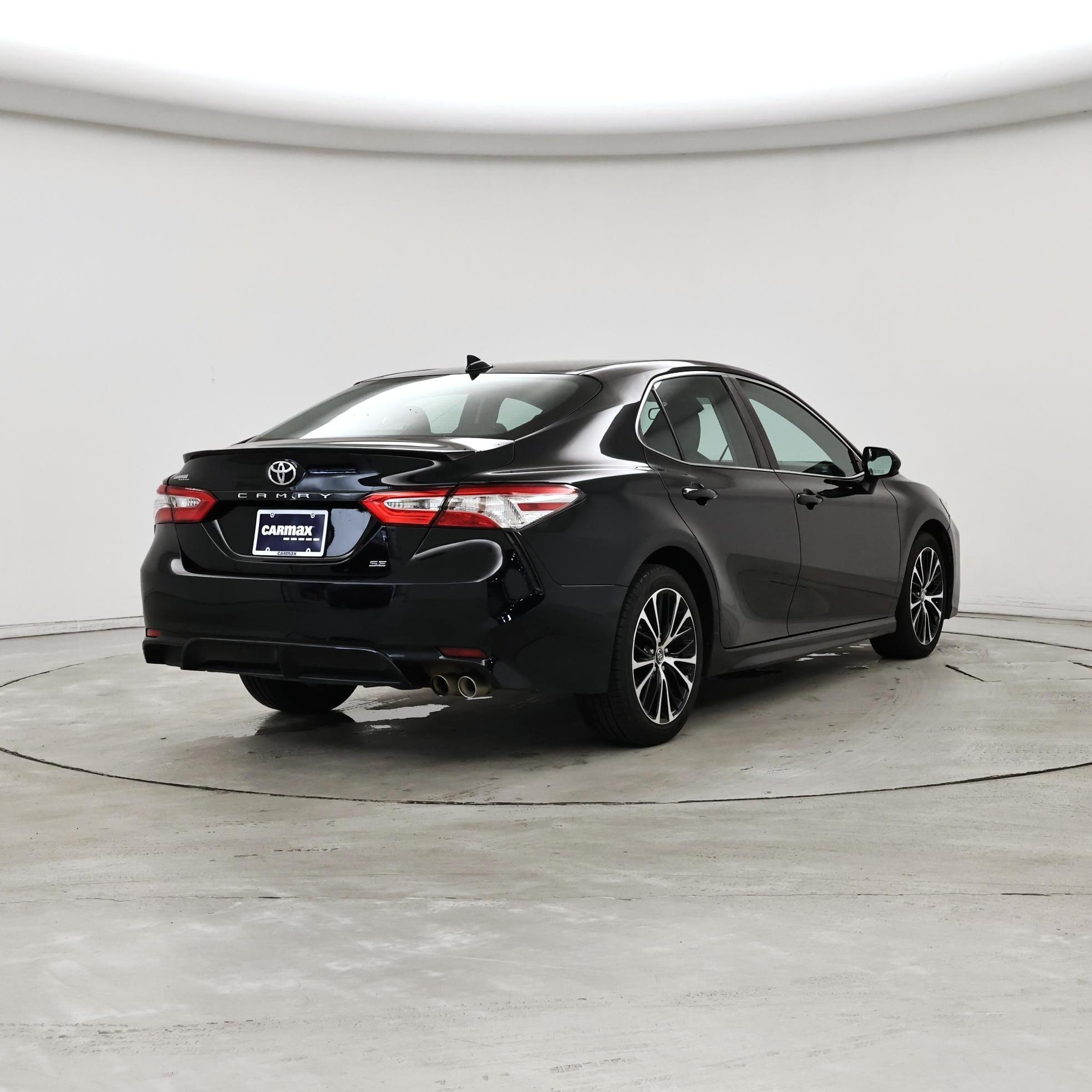 Thumbnail: 2020 Toyota Camry - 8