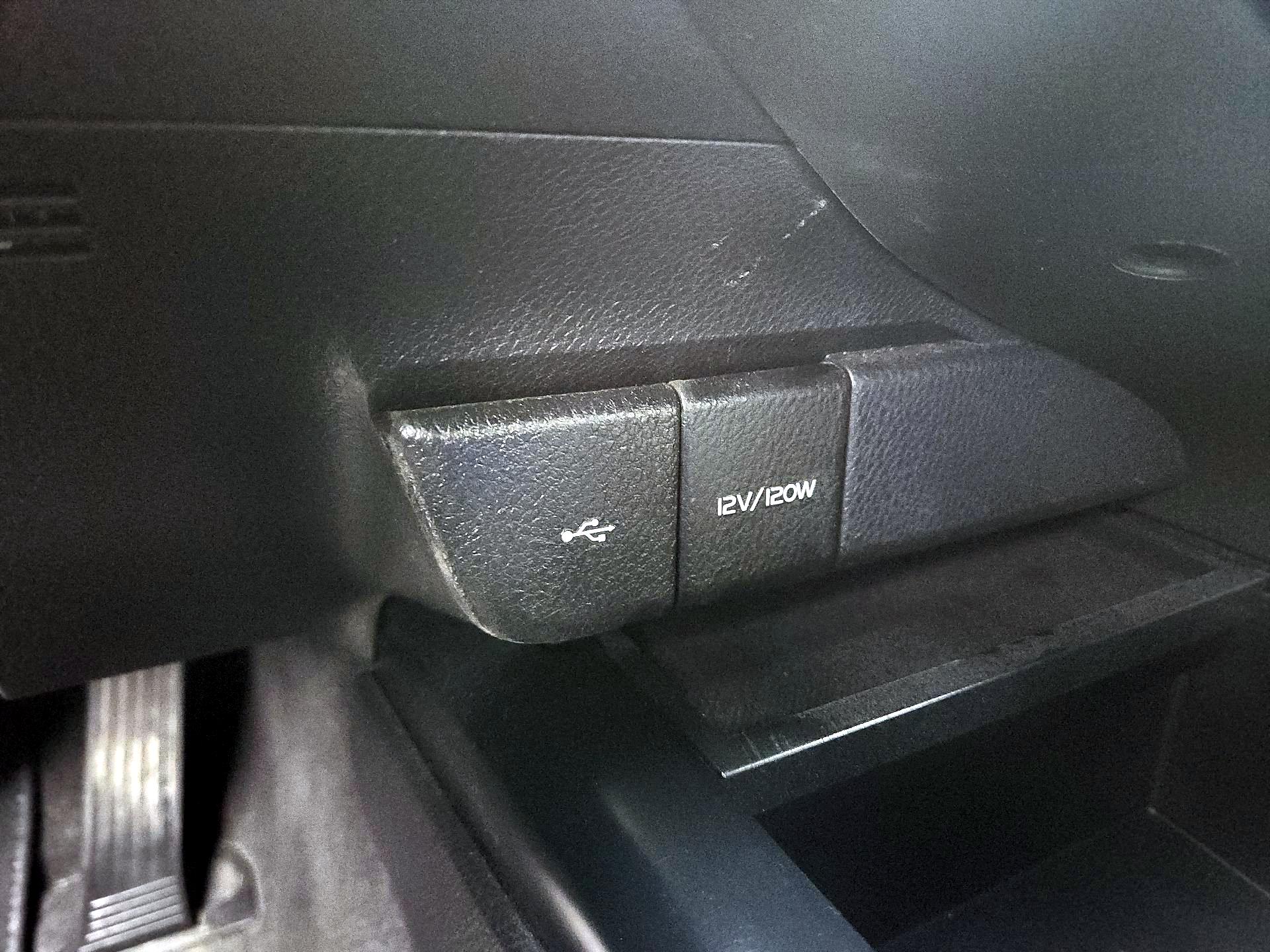 Thumbnail: 2020 Toyota Camry - 18