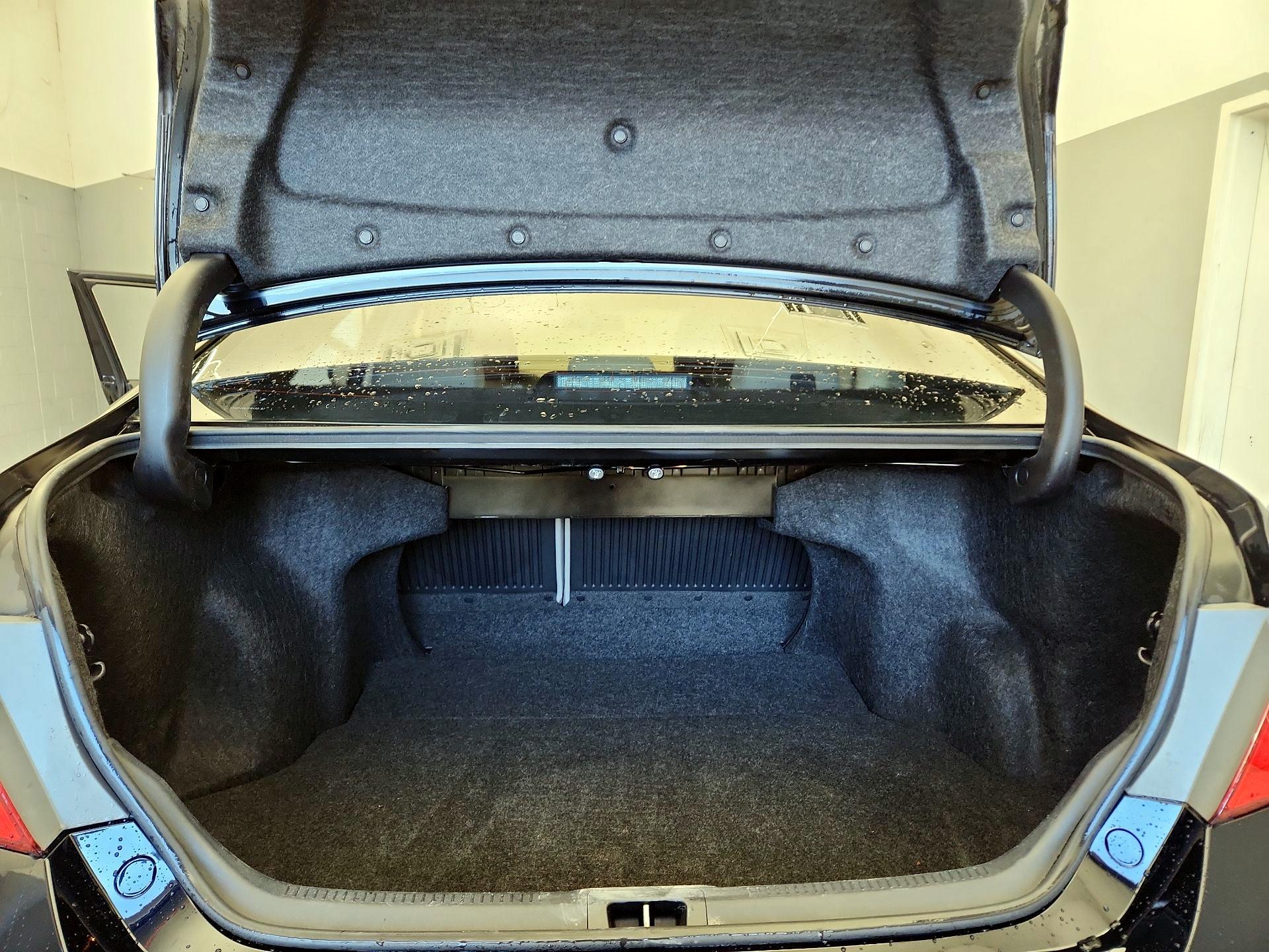 Thumbnail: 2015 Toyota Camry - 20