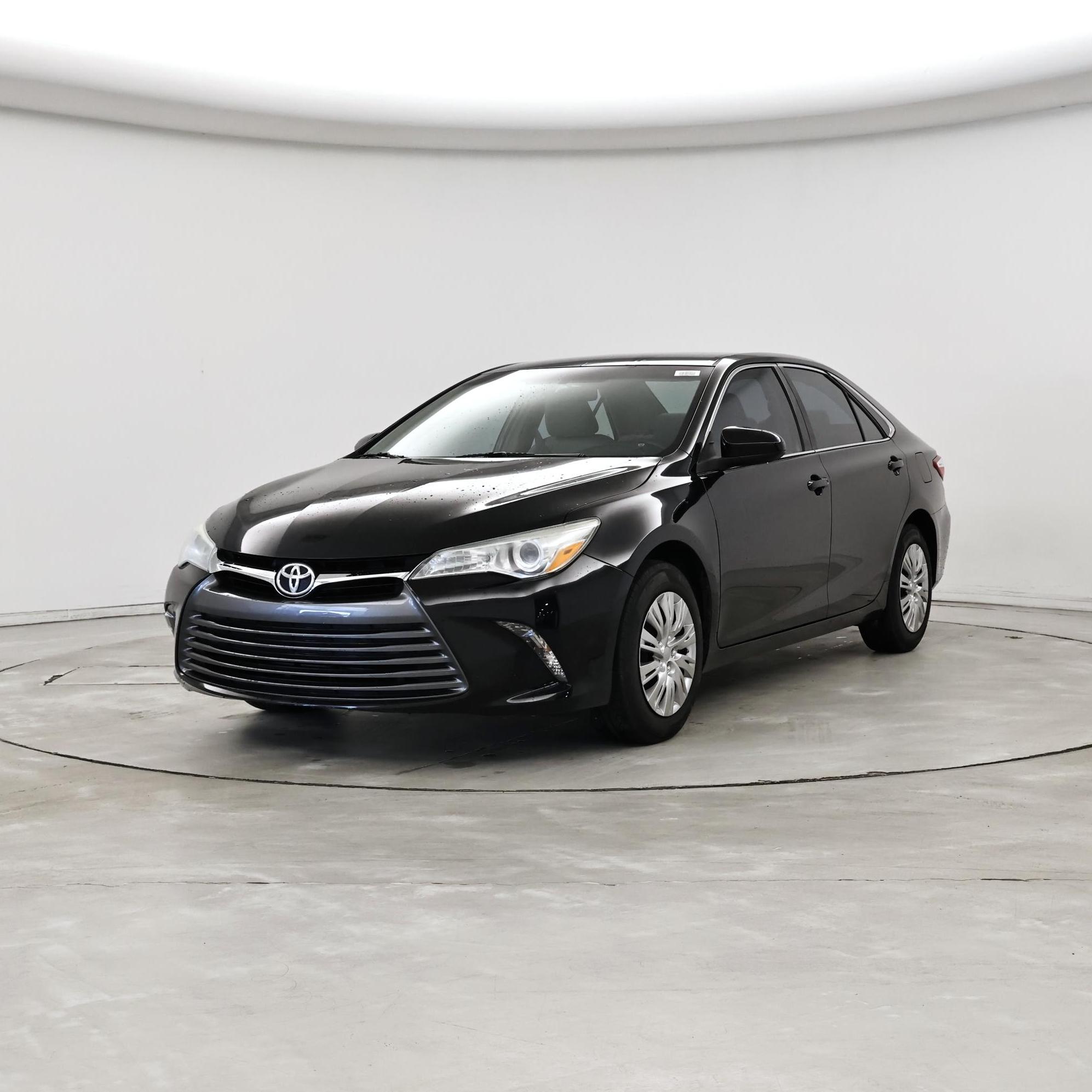 Thumbnail: 2015 Toyota Camry - 4
