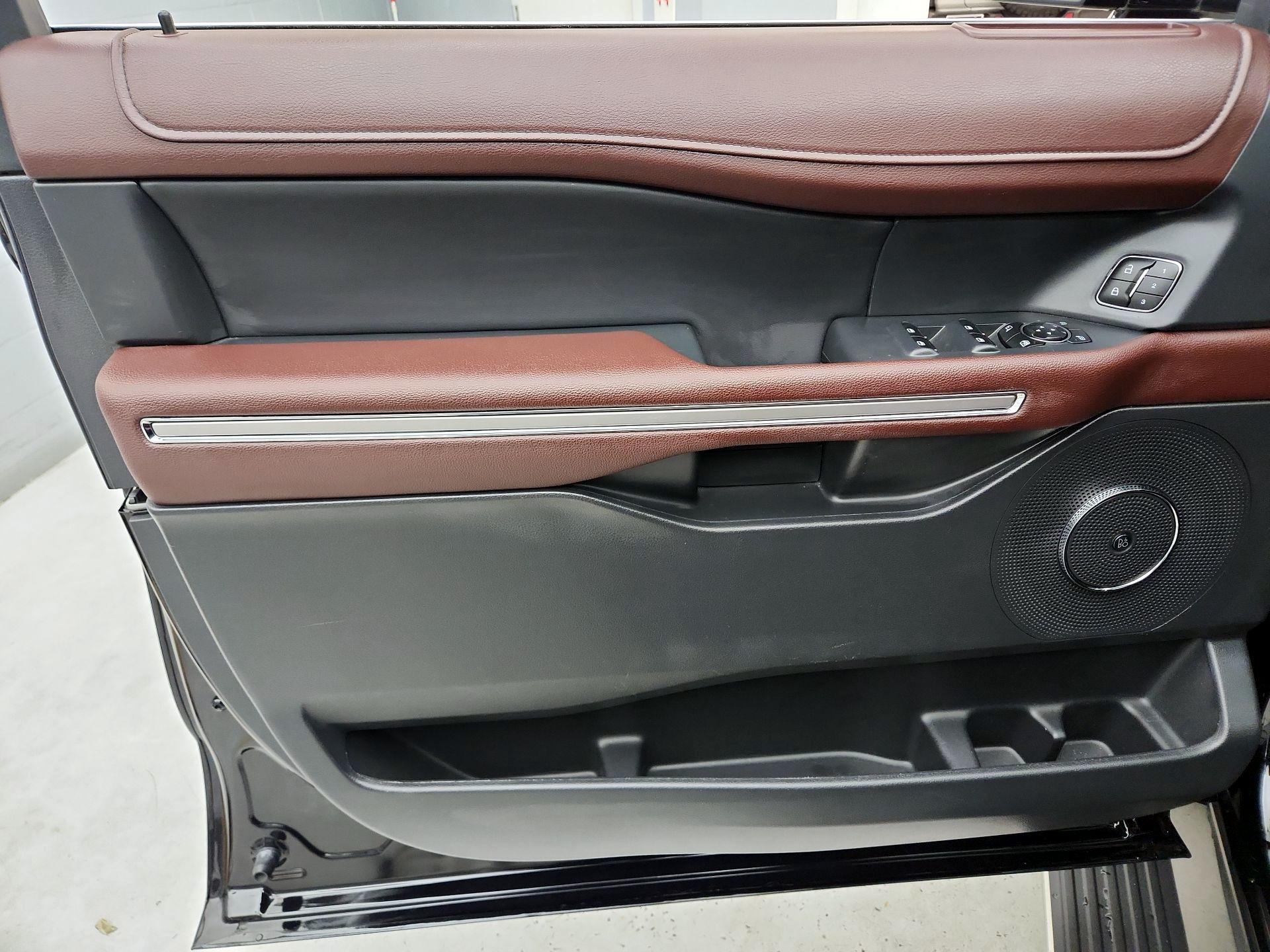 Thumbnail: 2024 Ford Expedition - 12