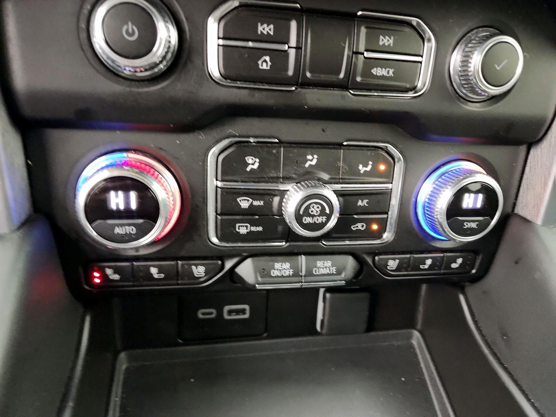 Thumbnail: 2023 GMC Yukon - 17