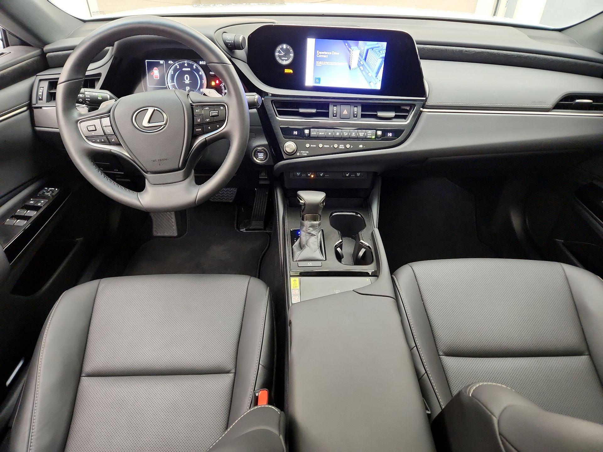 Thumbnail: 2023 Lexus ES - 9