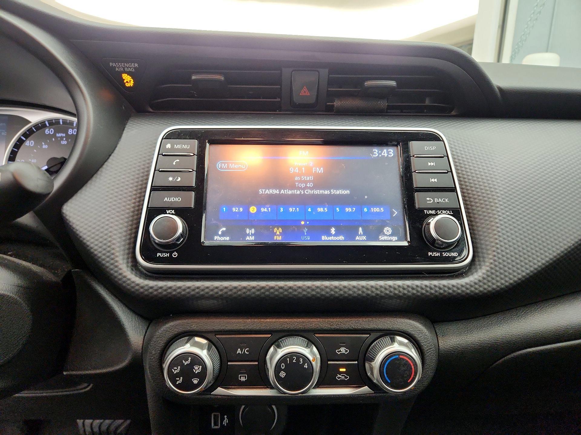 Thumbnail: 2021 Nissan Kicks - 15