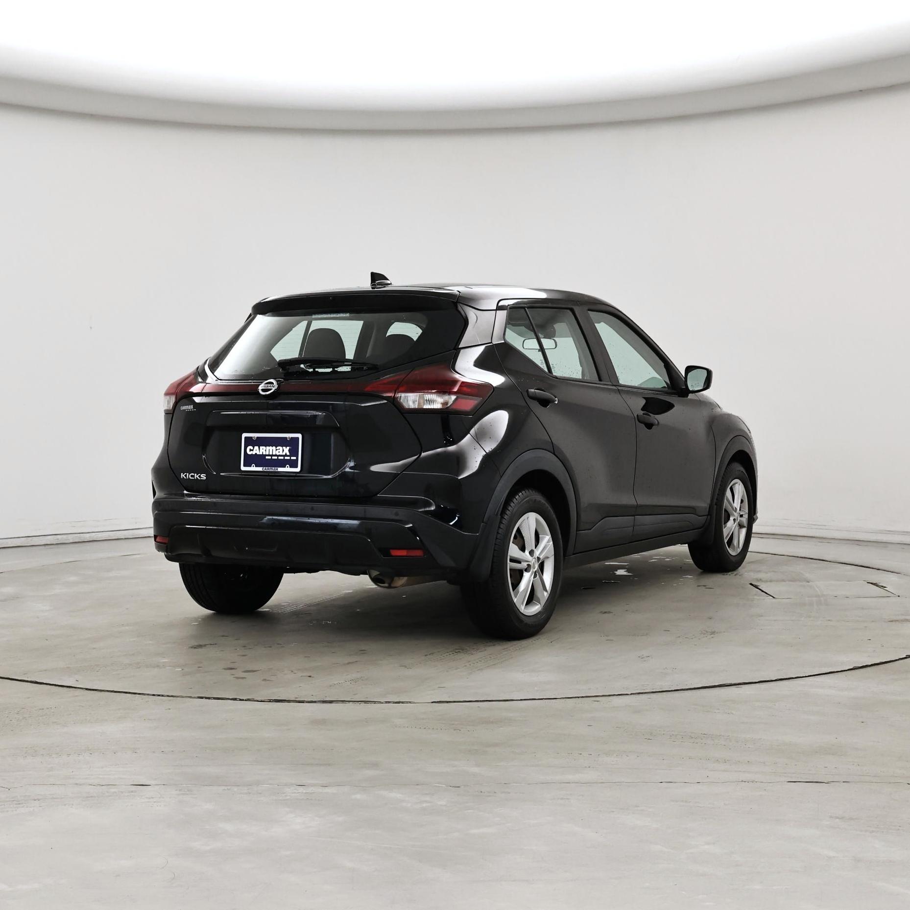 Thumbnail: 2021 Nissan Kicks - 8