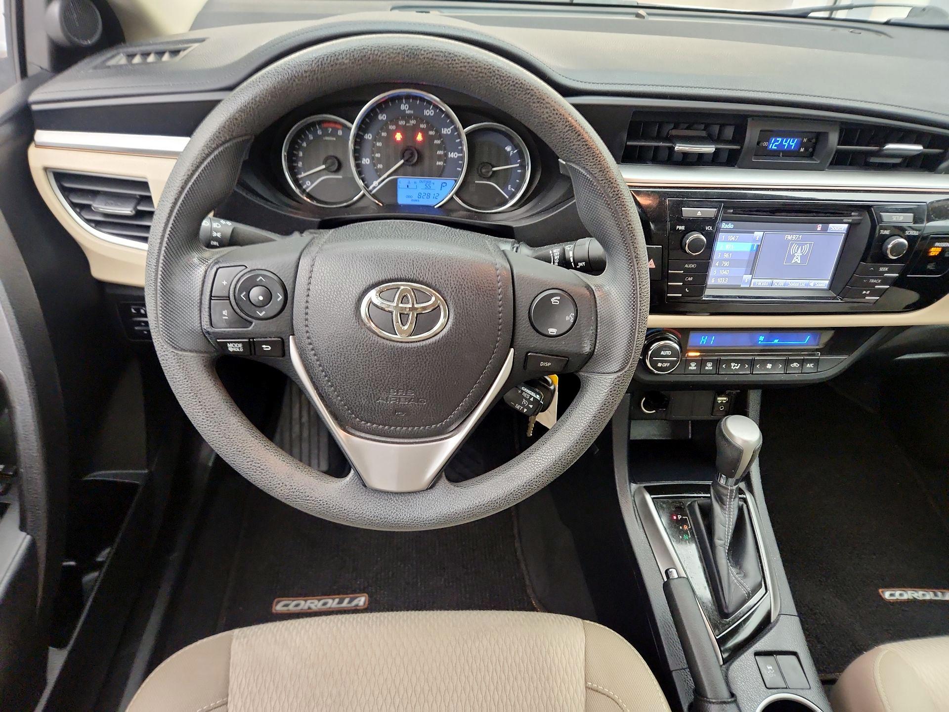 Thumbnail: 2014 Toyota Corolla - 10