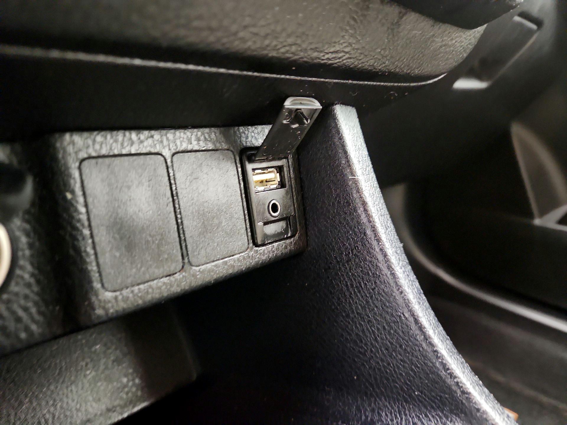 Thumbnail: 2014 Toyota Corolla - 17