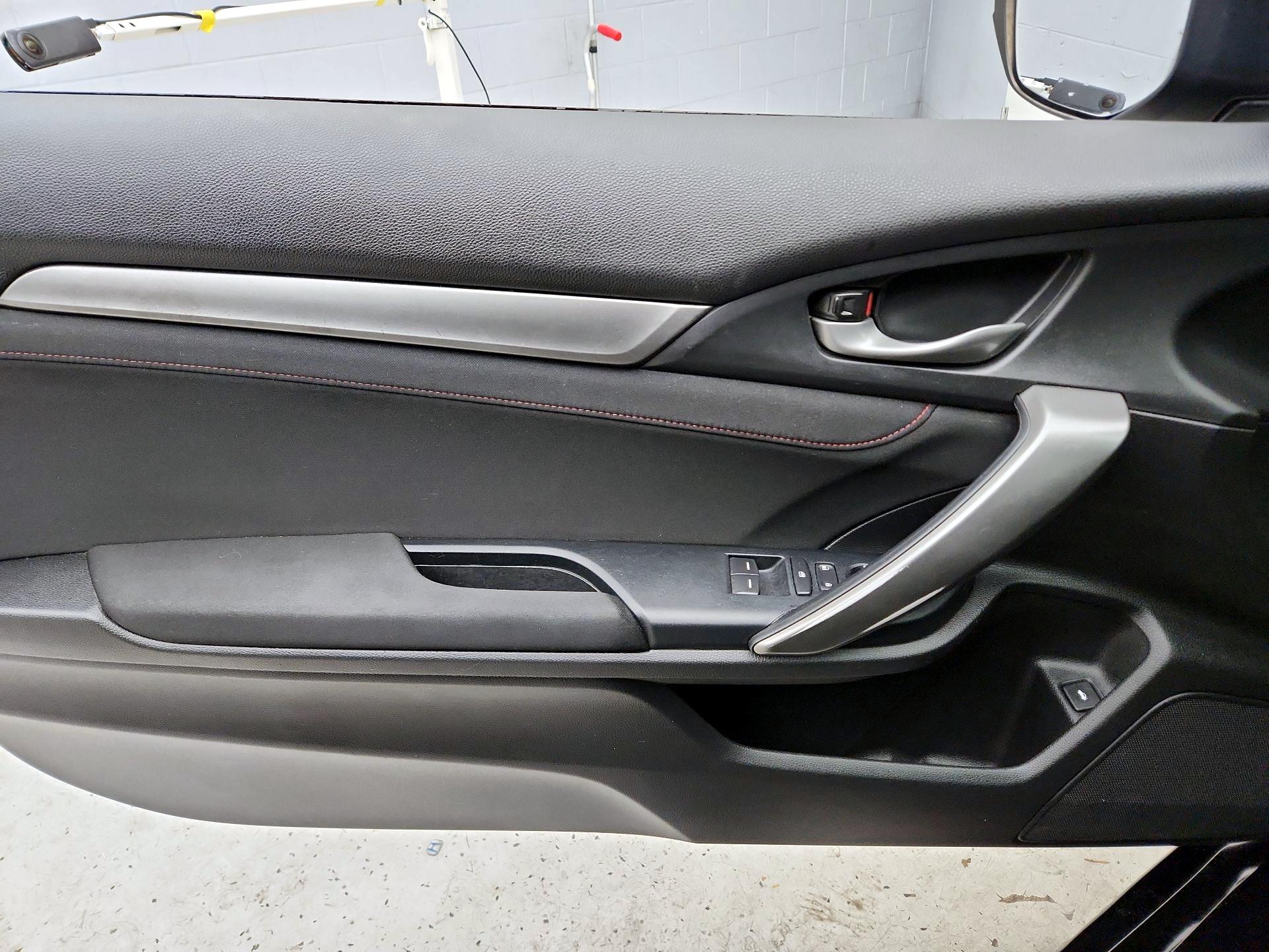 Thumbnail: 2020 Honda Civic - 12