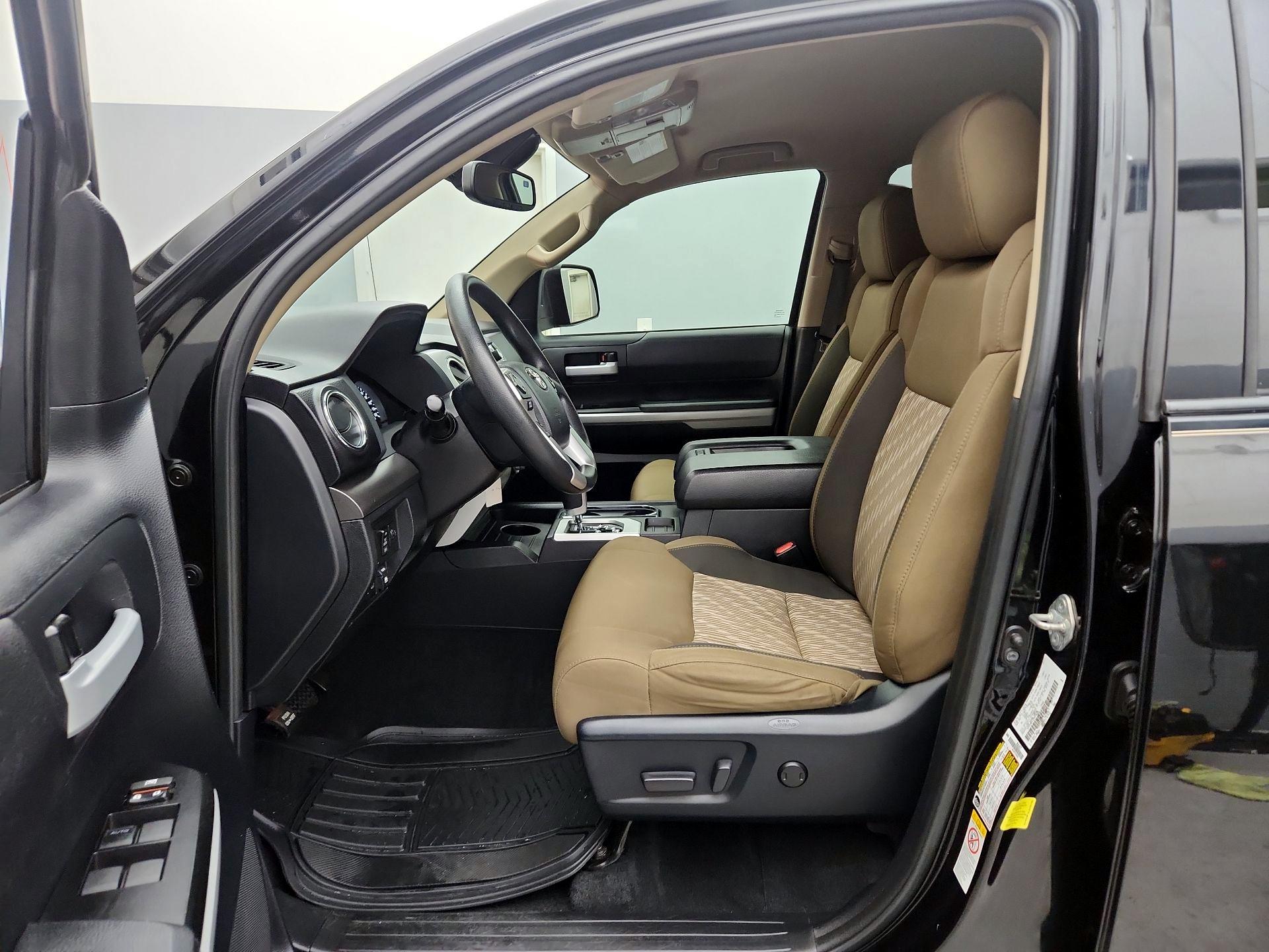 Thumbnail: 2018 Toyota Tundra - 11