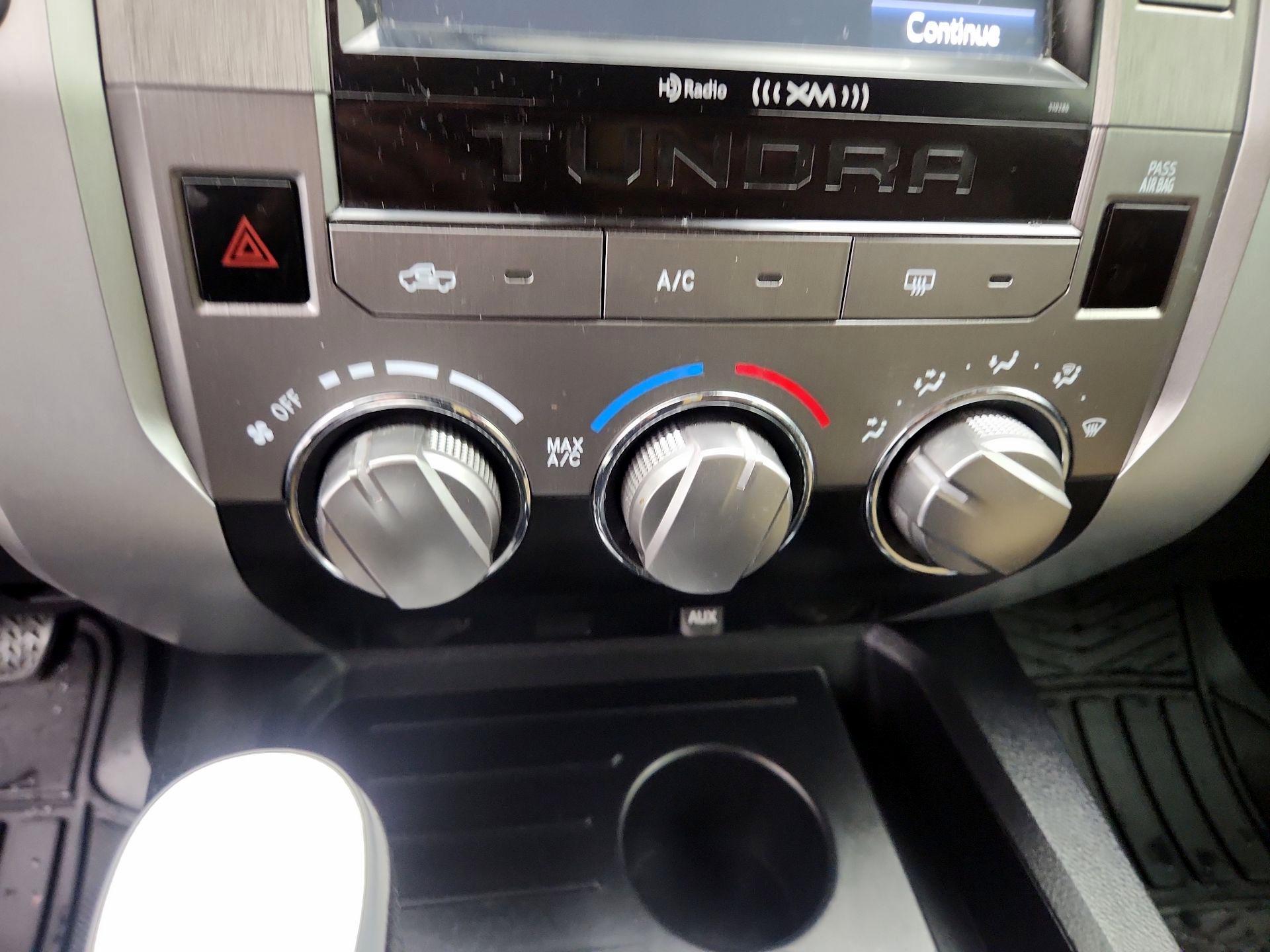 Thumbnail: 2018 Toyota Tundra - 16