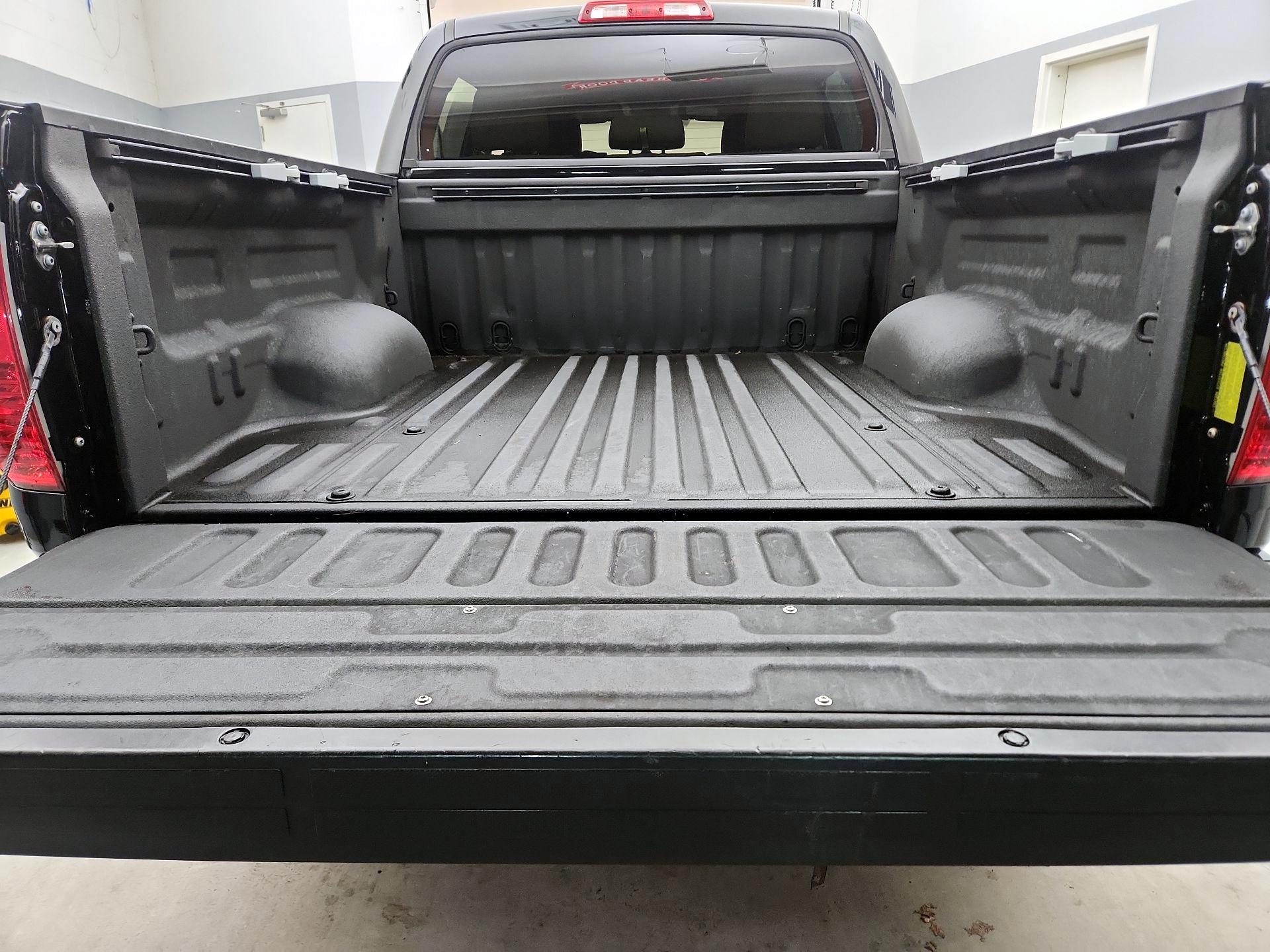 Thumbnail: 2018 Toyota Tundra - 20