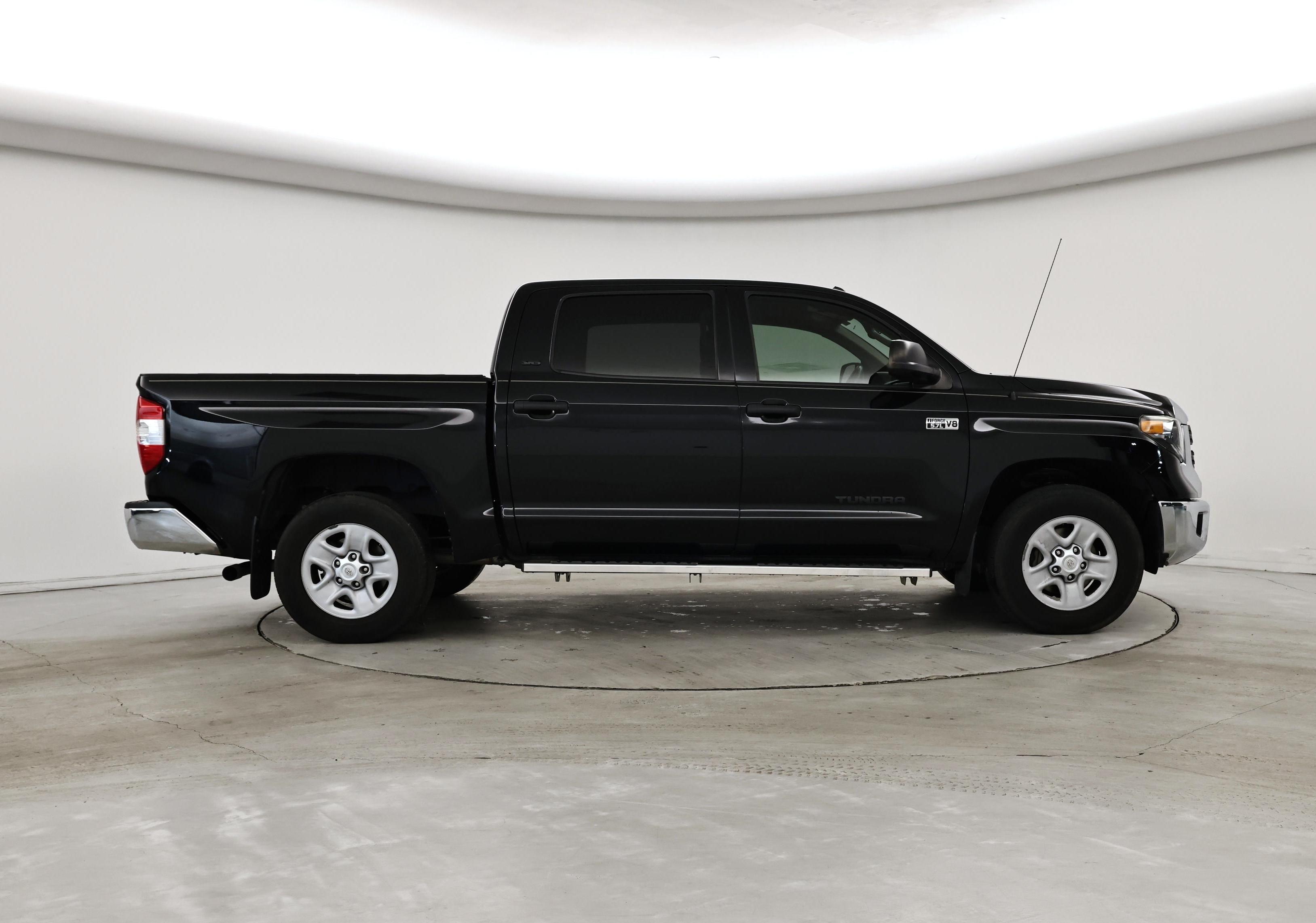 Thumbnail: 2018 Toyota Tundra - 7