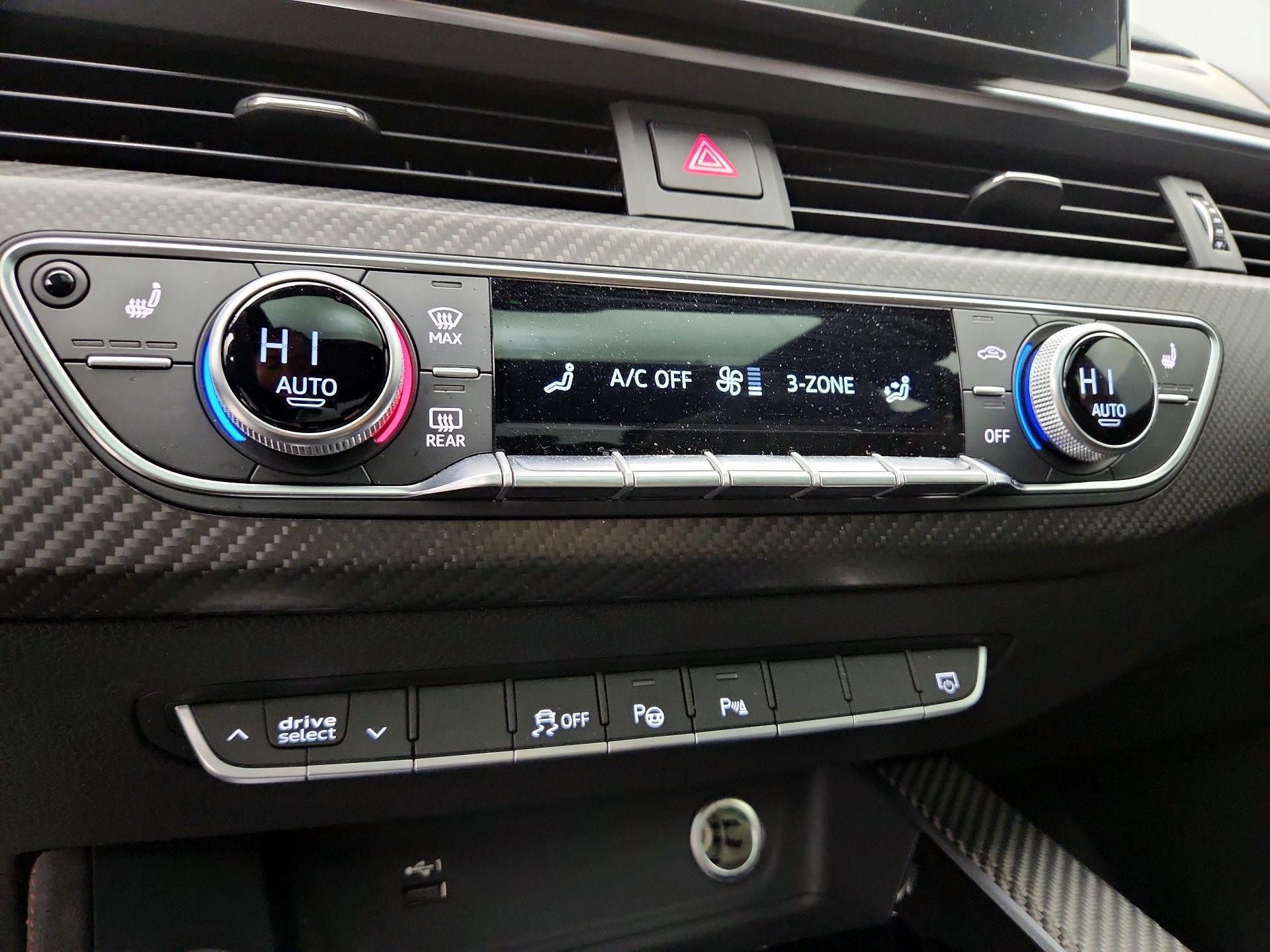 Thumbnail: 2021 Audi RS 5 - 17