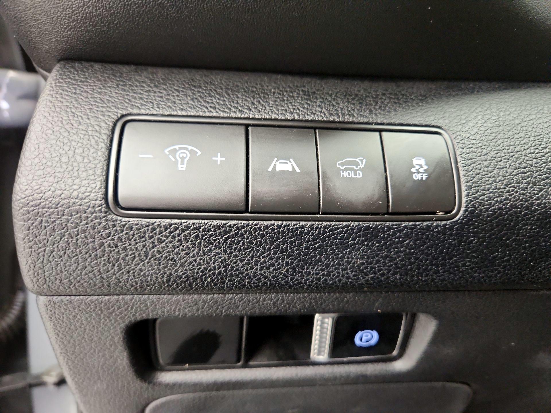 Thumbnail: 2023 Hyundai Santa Fe - 13