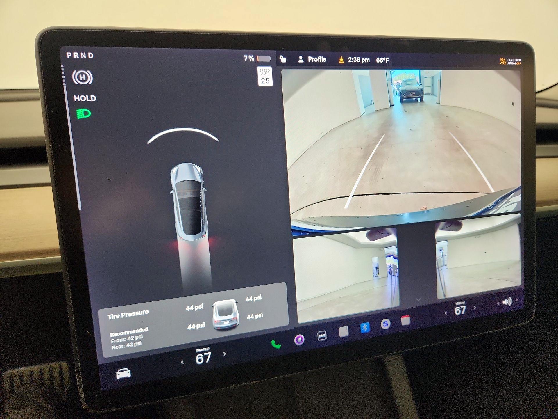 Thumbnail: 2021 Tesla Model 3 - 14