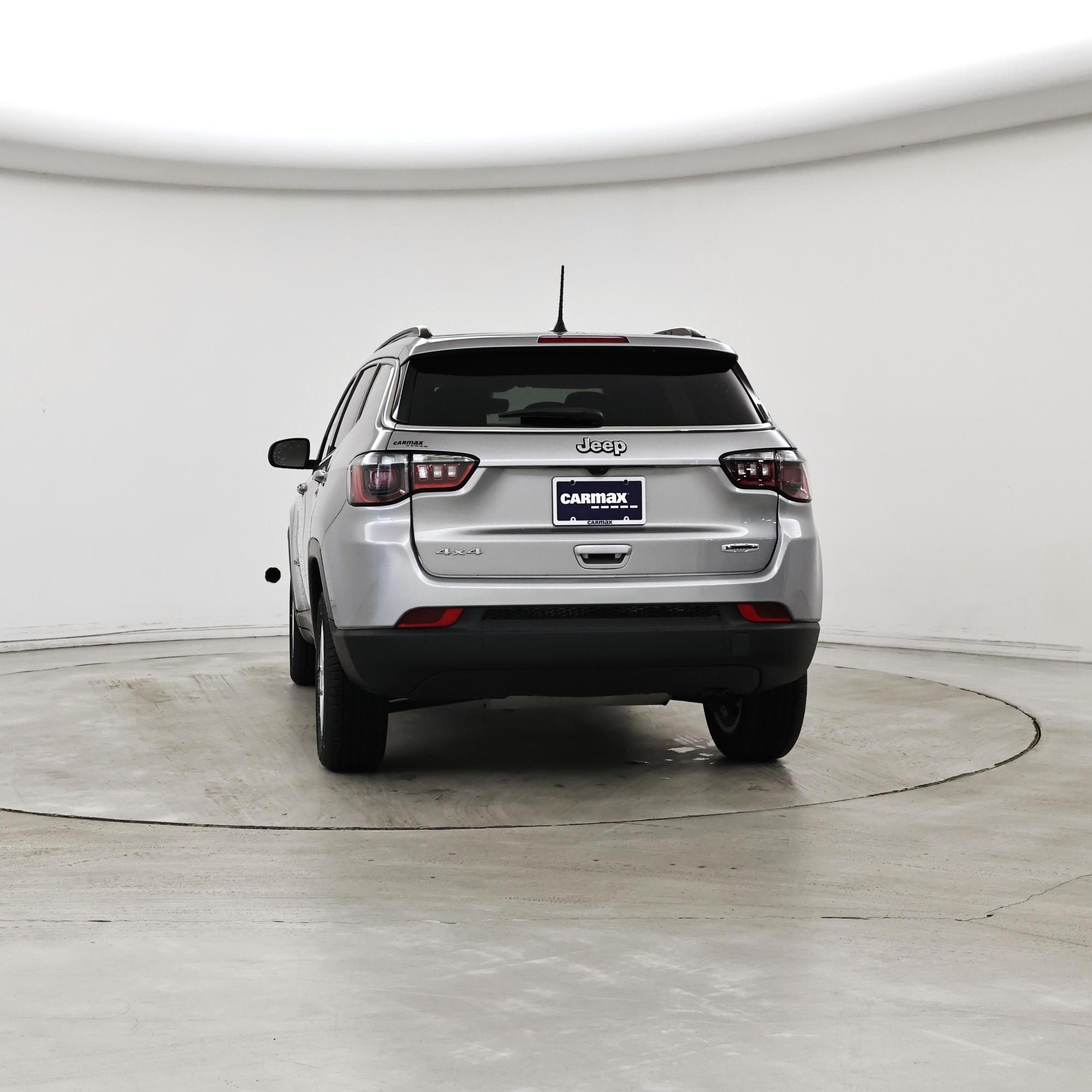 Thumbnail: 2022 Jeep Compass - 6