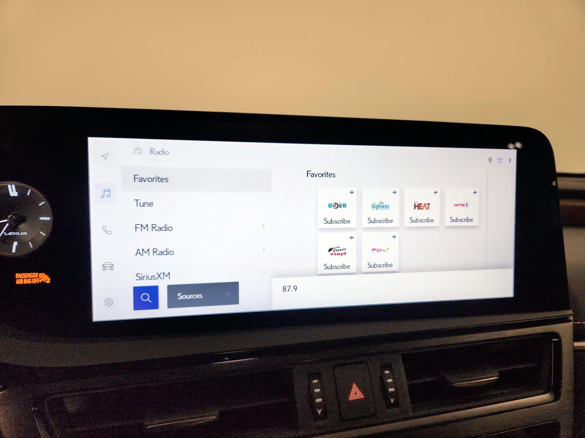 Thumbnail: 2024 Lexus ES - 15