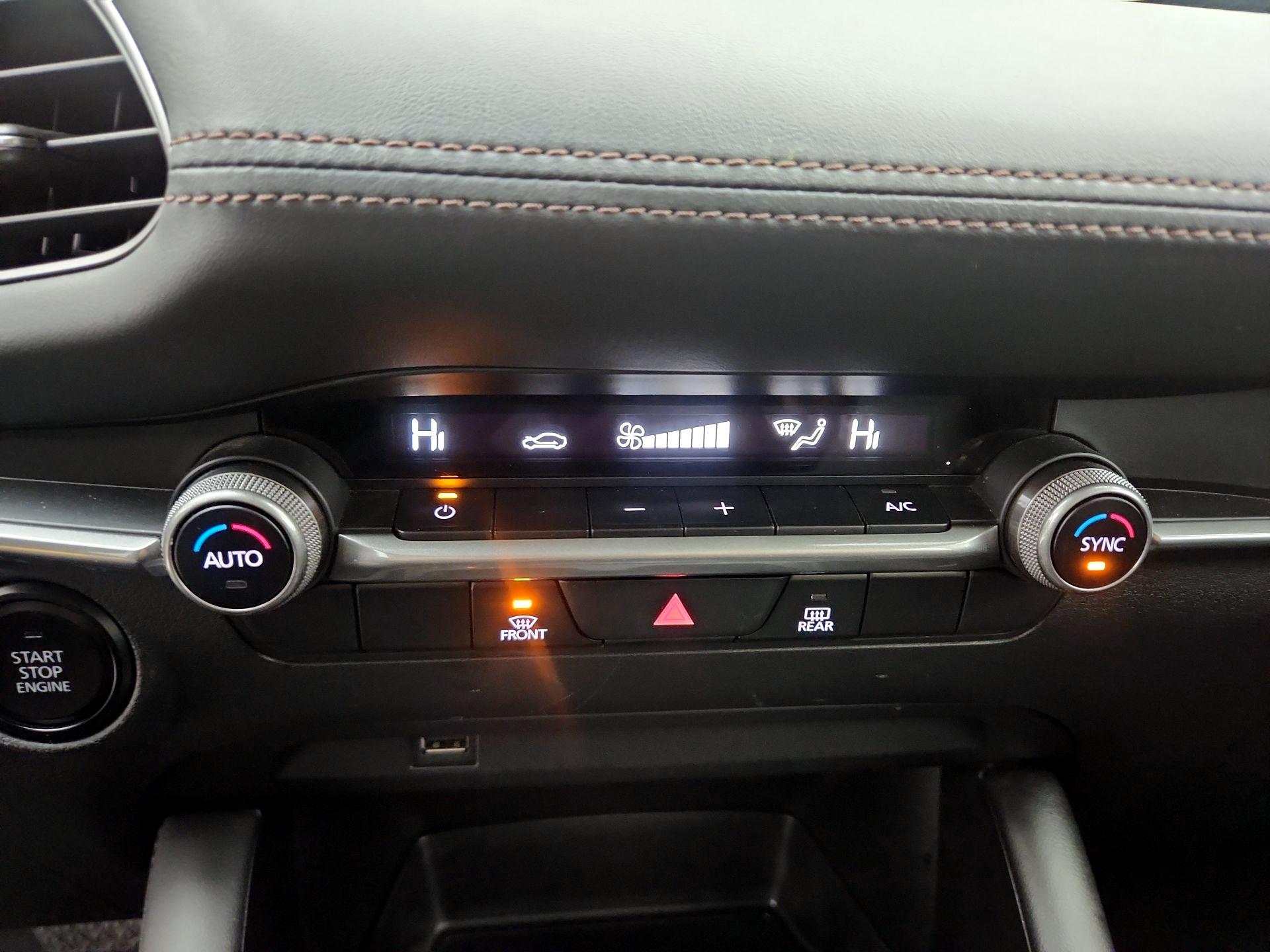 Thumbnail: 2021 Mazda Mazda3 - 17