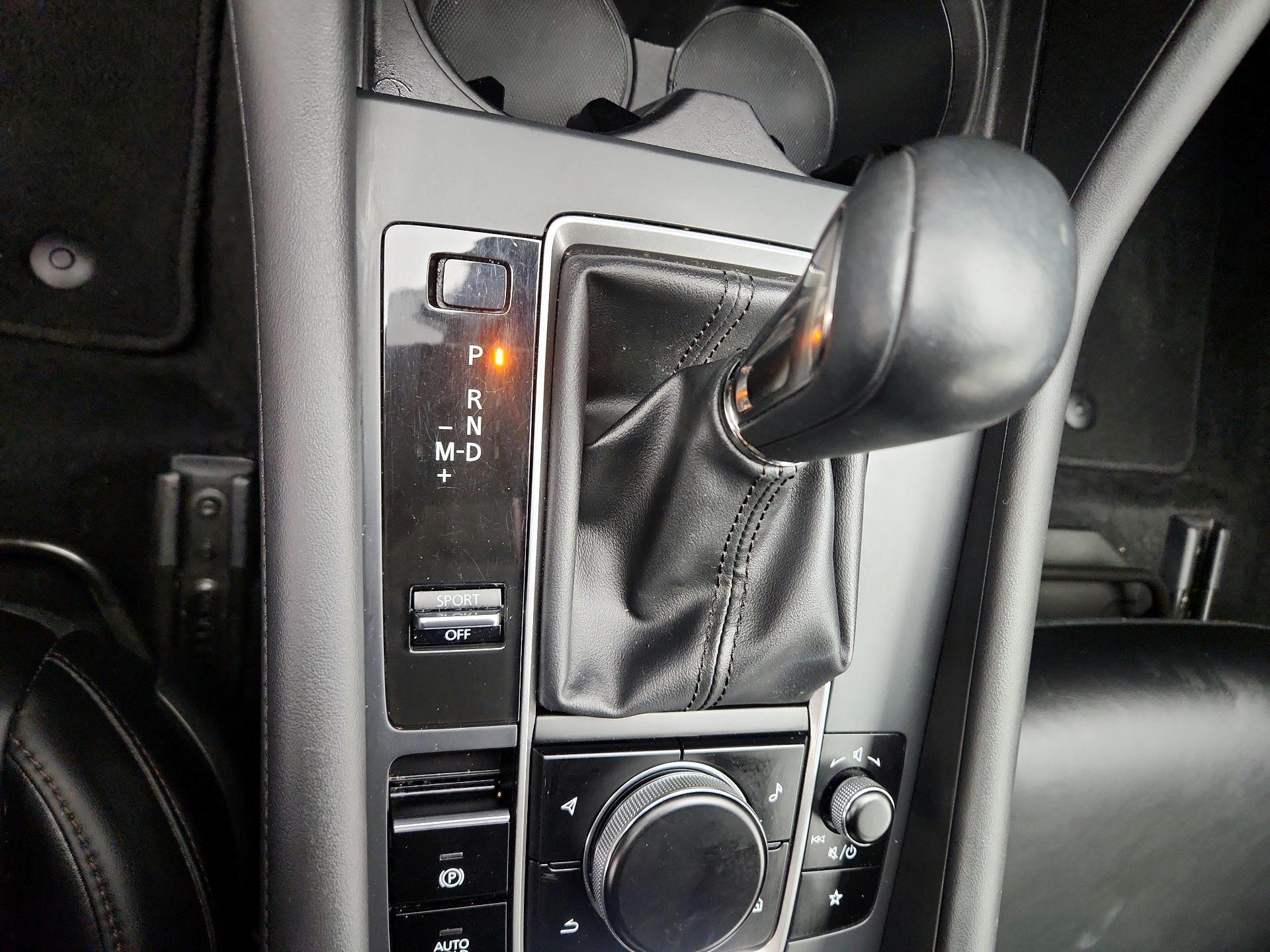 Thumbnail: 2021 Mazda Mazda3 - 18