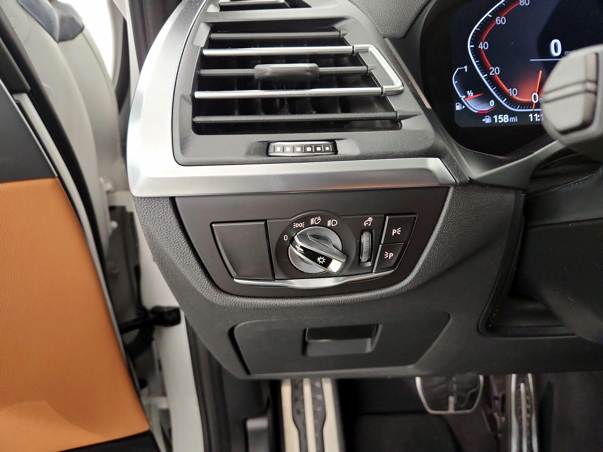 Thumbnail: 2022 BMW X3 - 13