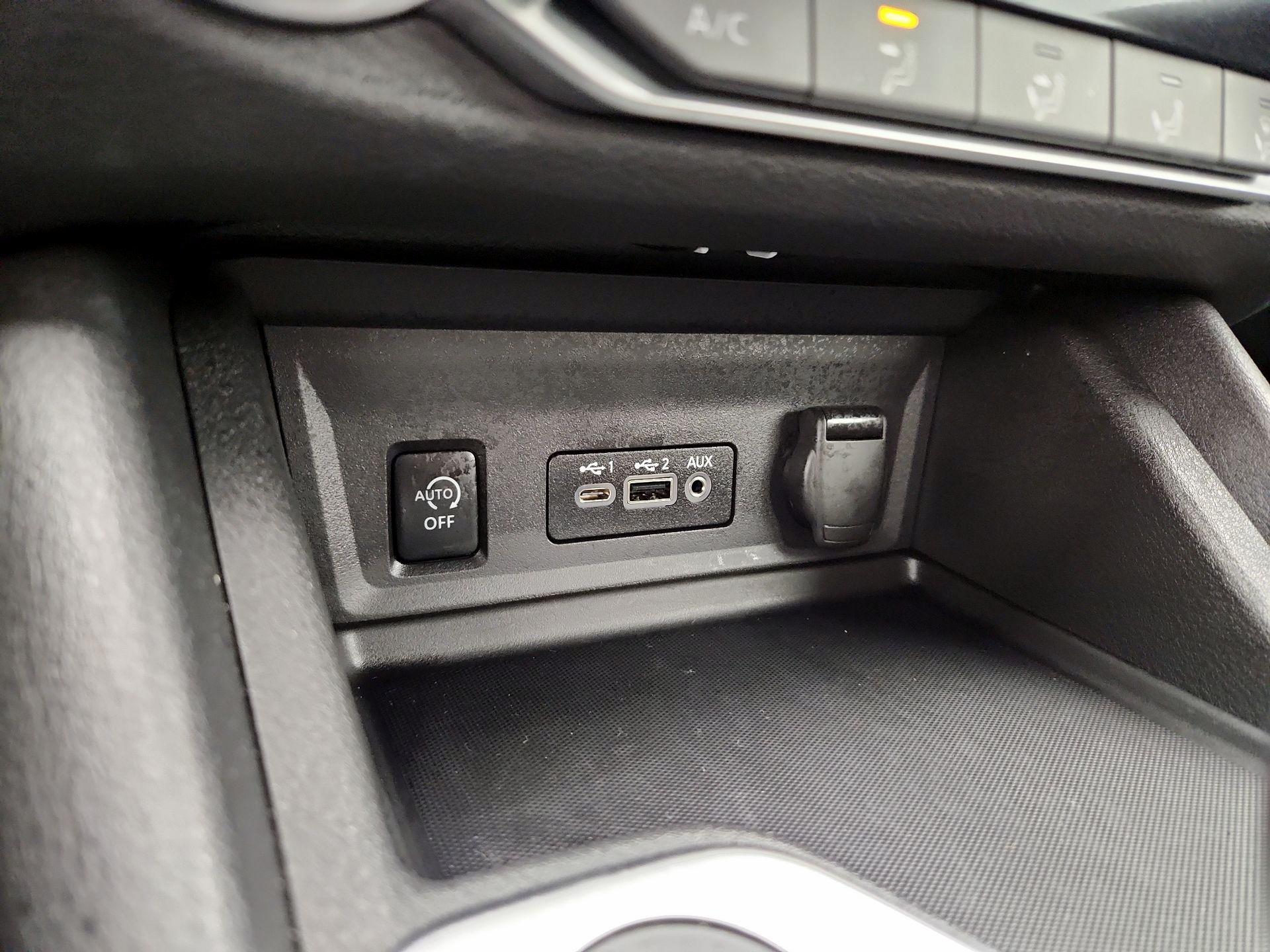 Thumbnail: 2024 Nissan Sentra - 18