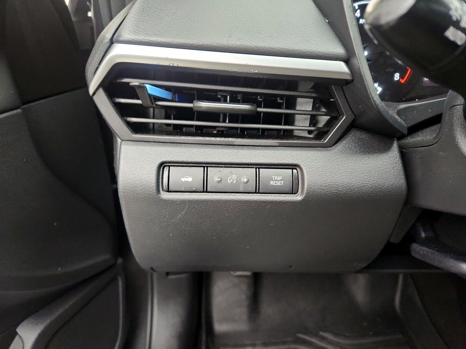 Thumbnail: 2022 Nissan Altima - 13