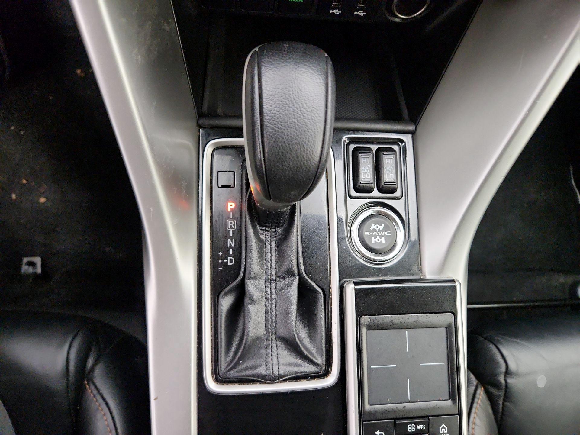 Thumbnail: 2019 Mitsubishi Eclipse Cross - 17