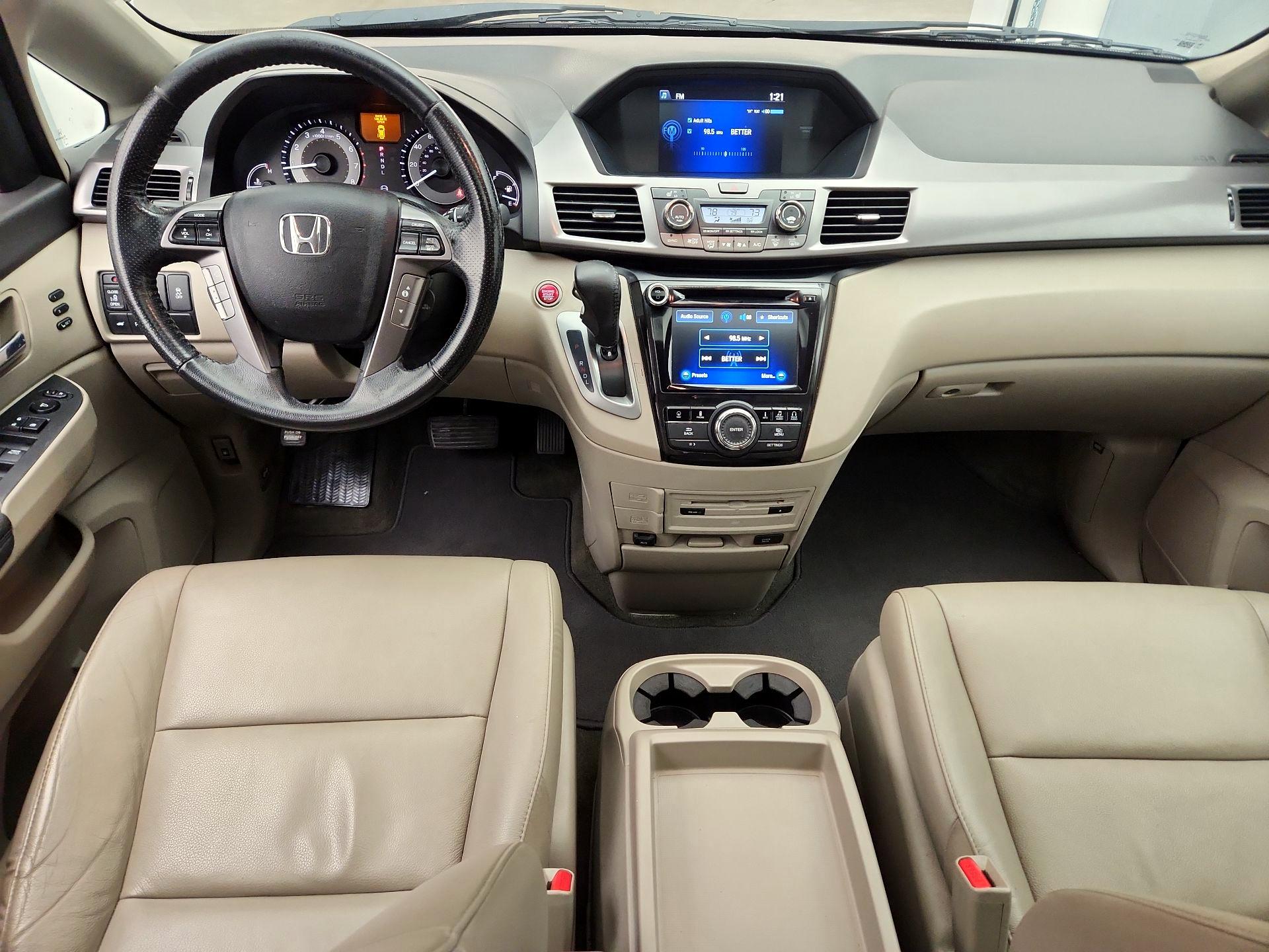 Thumbnail: 2015 Honda Odyssey - 9