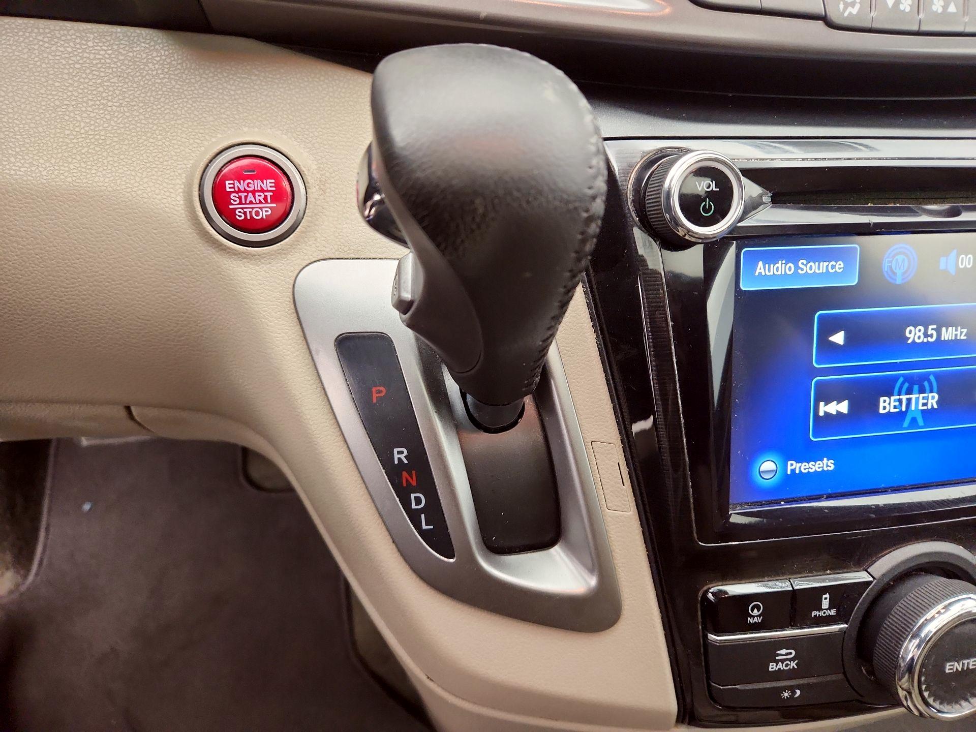 Thumbnail: 2015 Honda Odyssey - 17