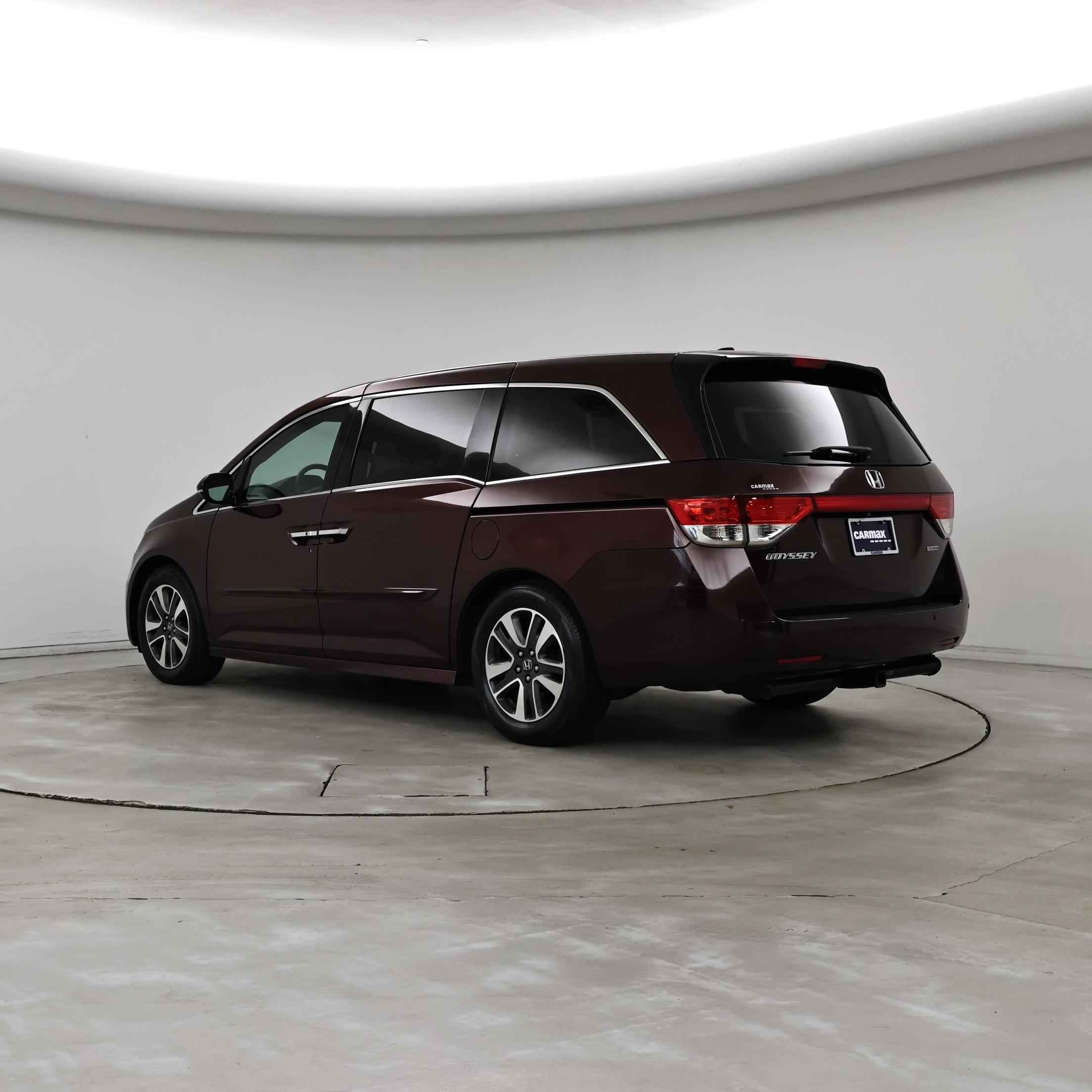 Thumbnail: 2015 Honda Odyssey - 2