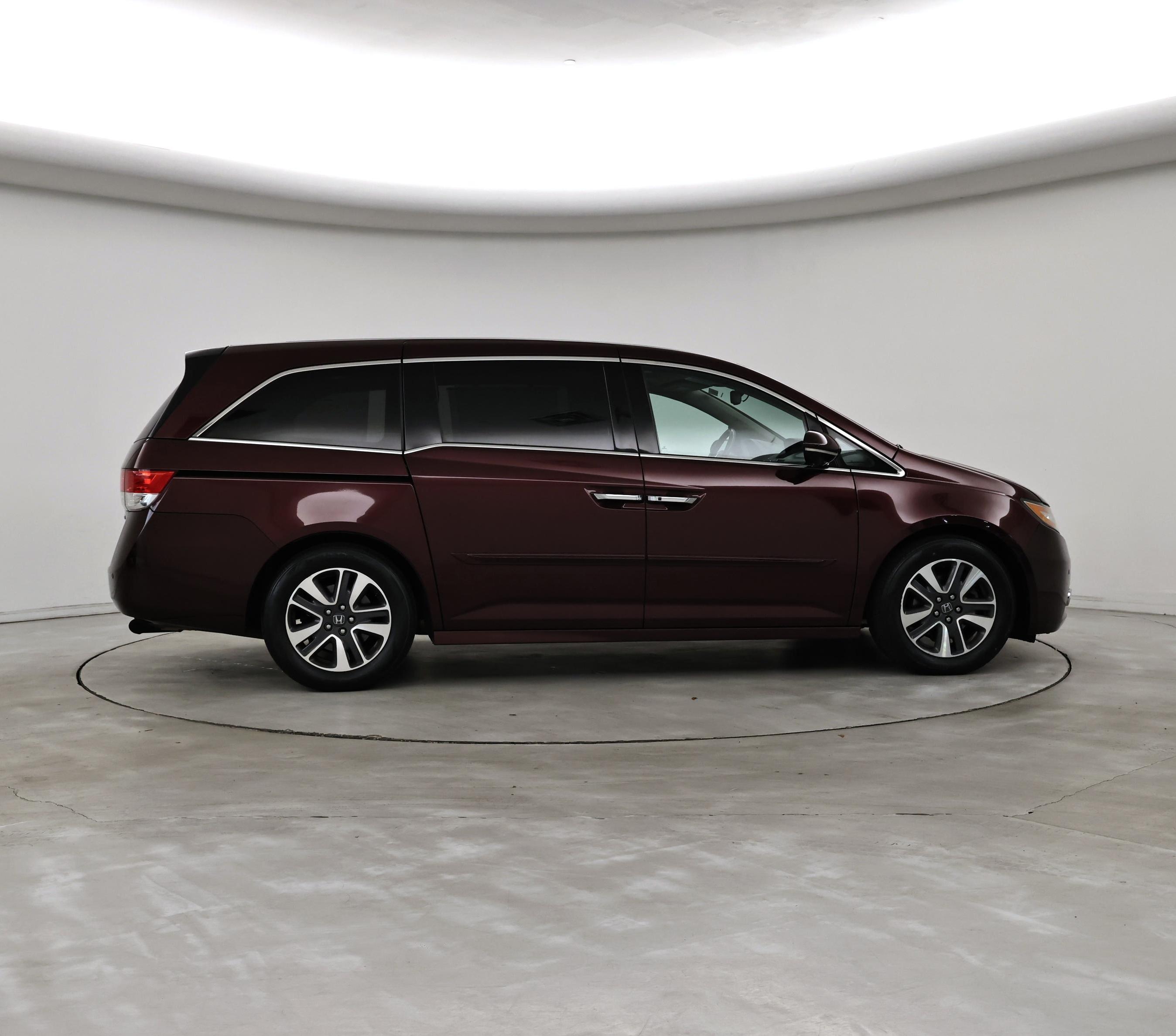 Thumbnail: 2015 Honda Odyssey - 7