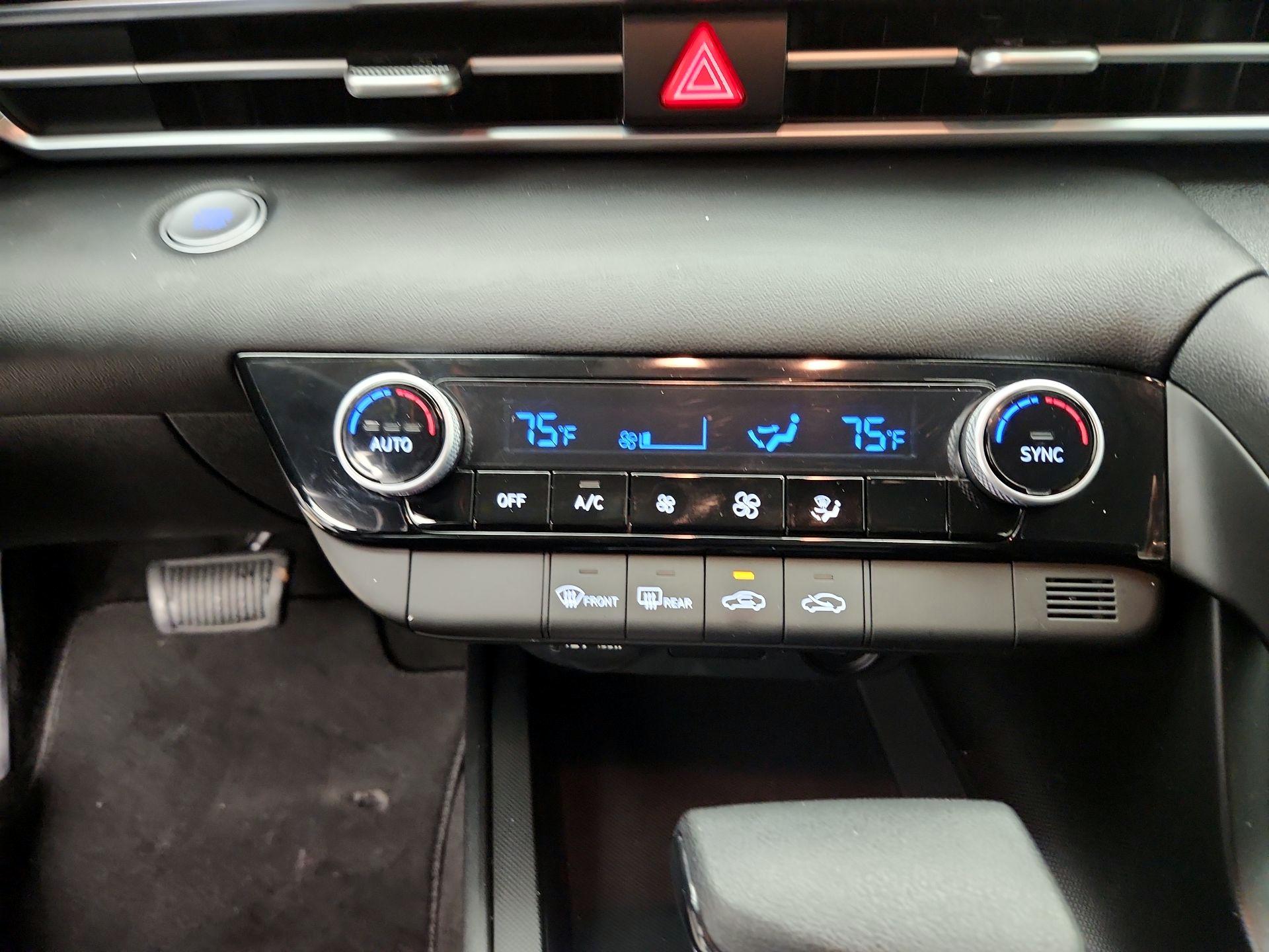 Thumbnail: 2023 Hyundai Elantra - 16