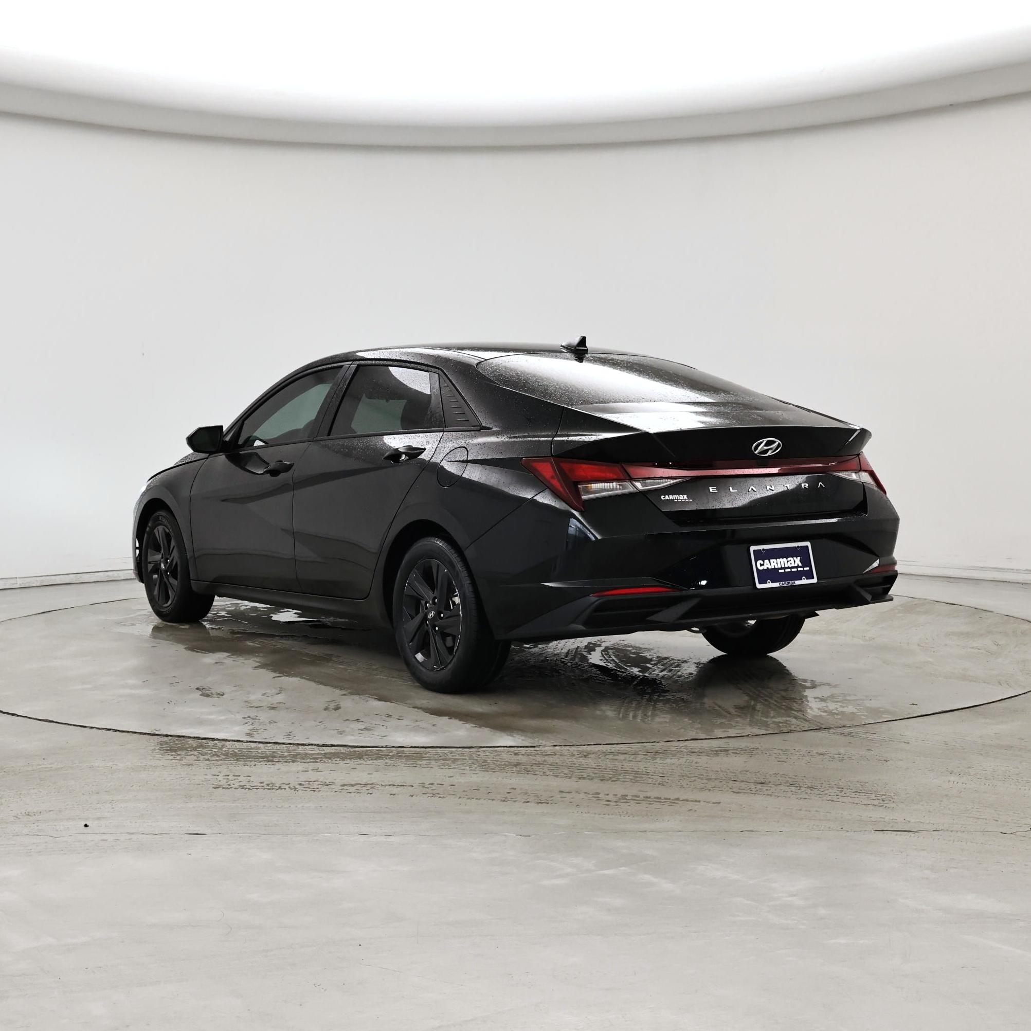 Thumbnail: 2023 Hyundai Elantra - 2