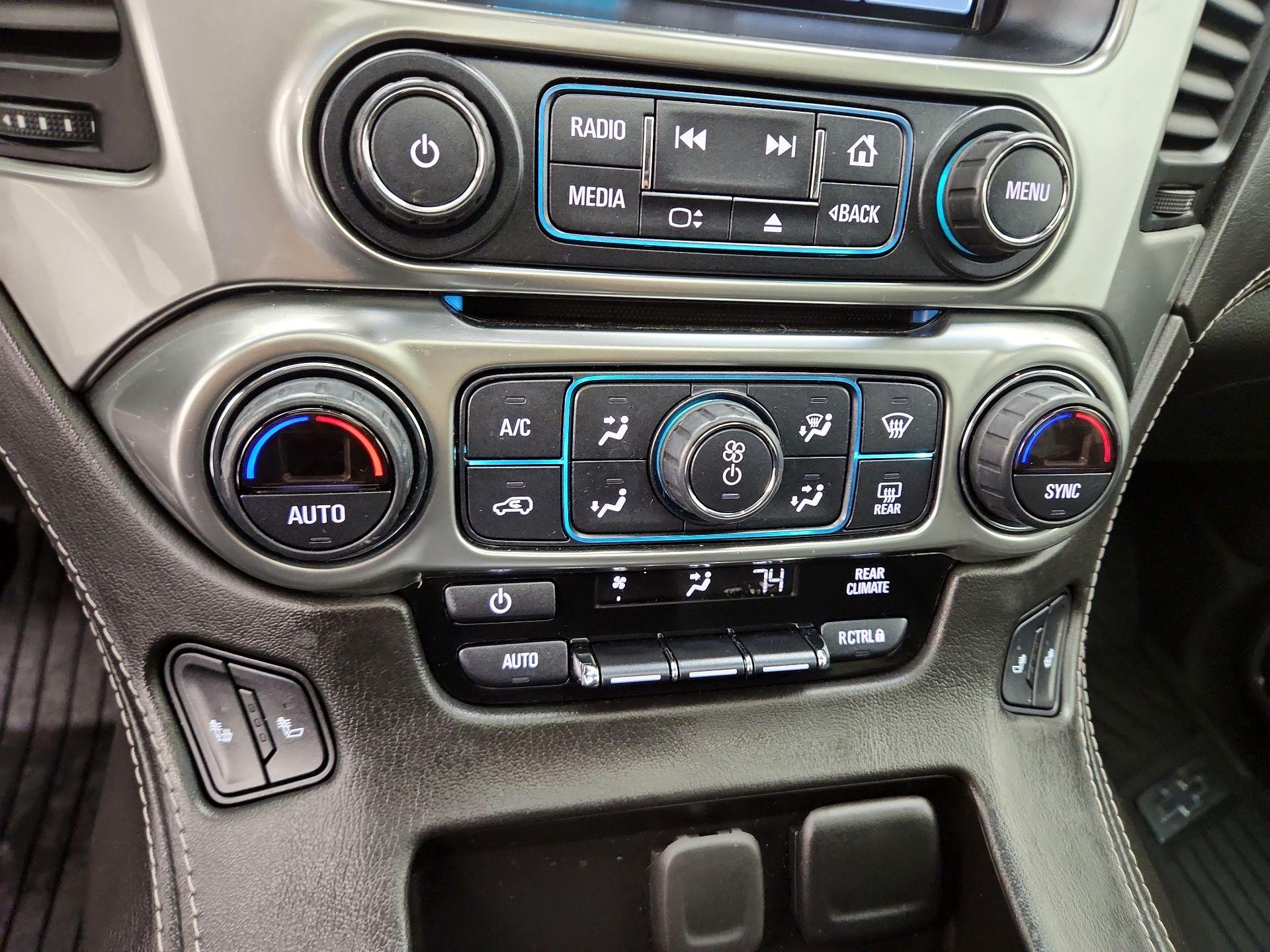 Thumbnail: 2020 Chevrolet Tahoe - 17