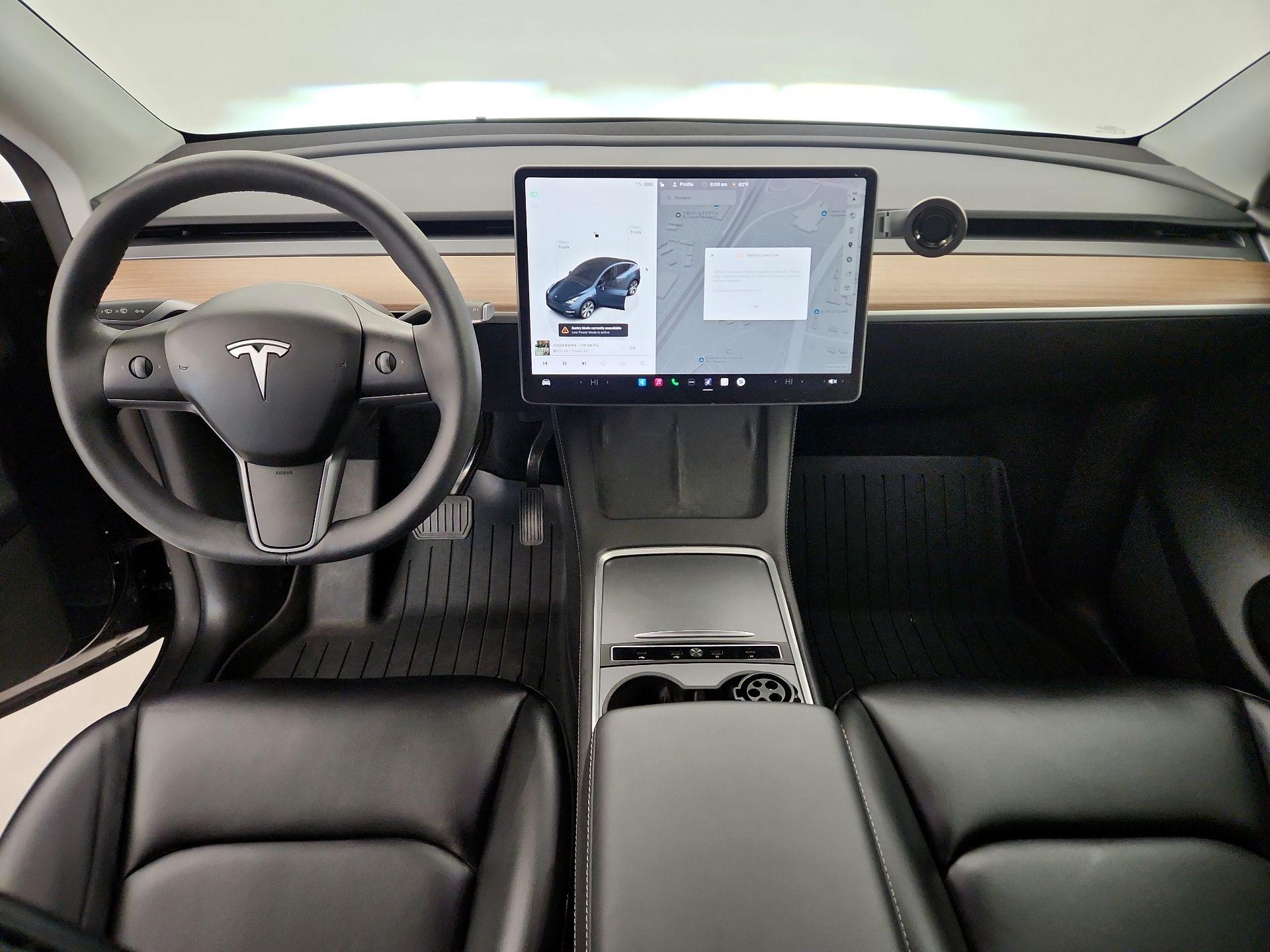 Thumbnail: 2024 Tesla Model Y - 9