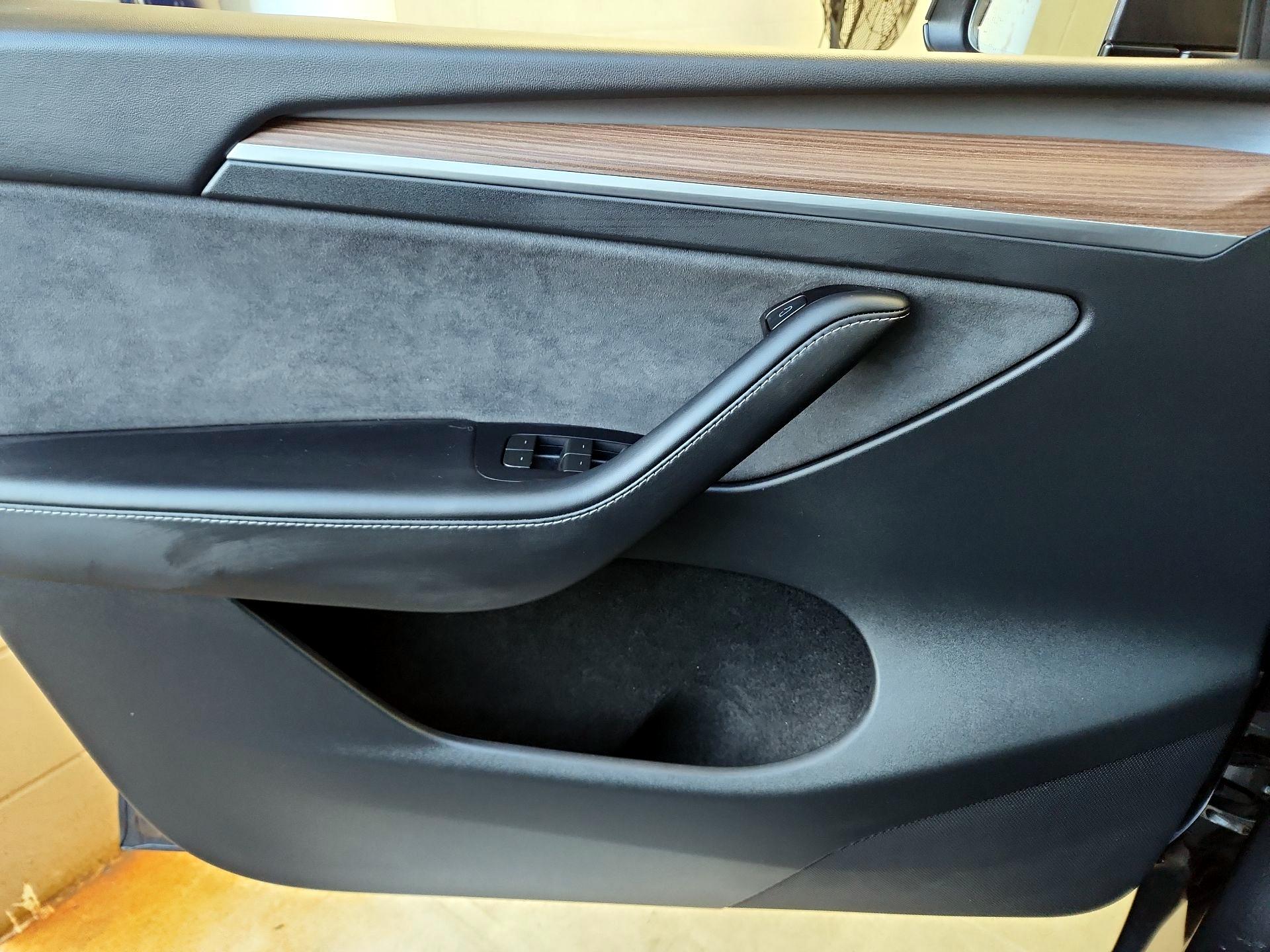 Thumbnail: 2024 Tesla Model Y - 12