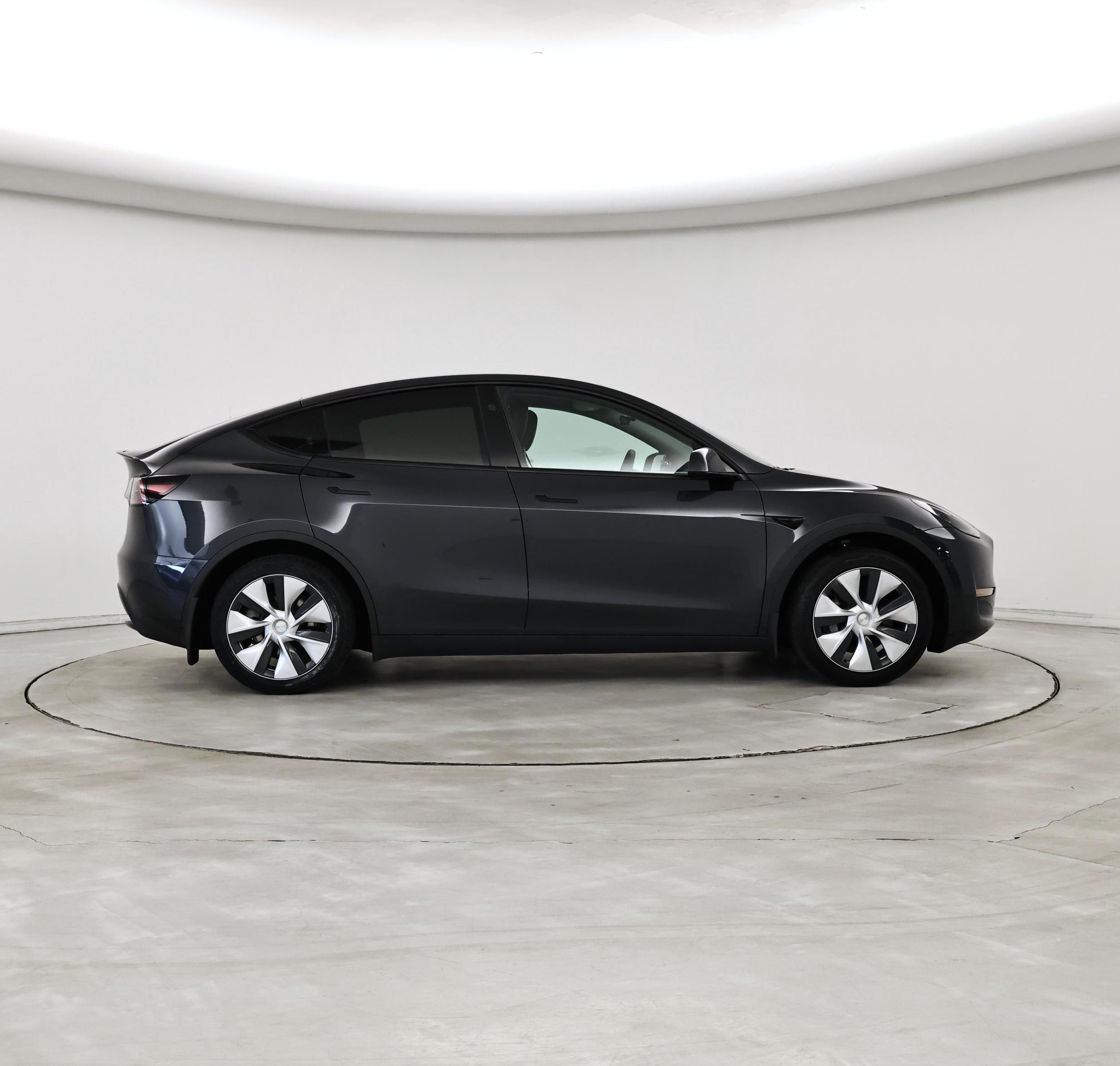 Thumbnail: 2024 Tesla Model Y - 7